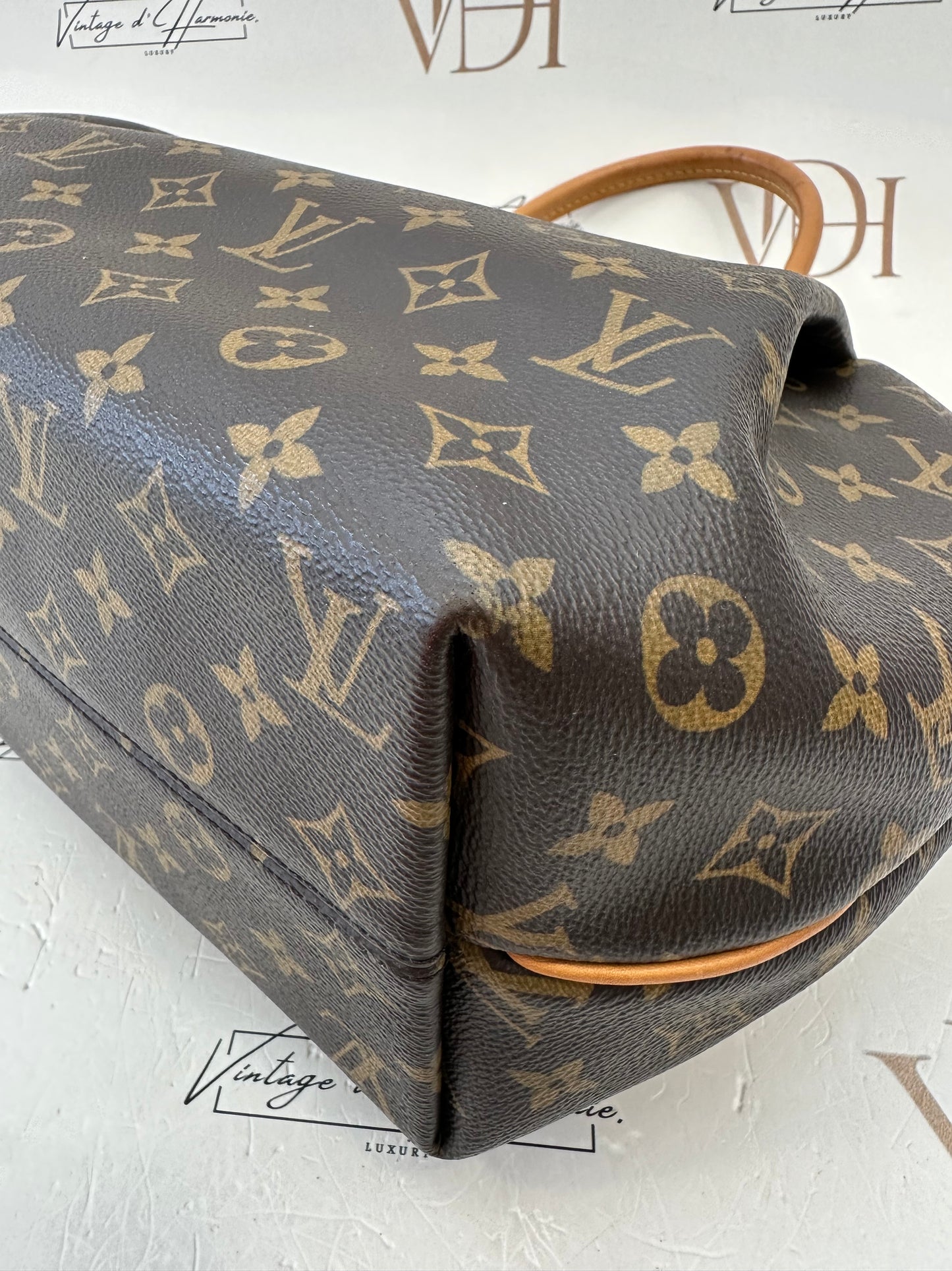 017859 - Louis Vuitton Turenne MM
