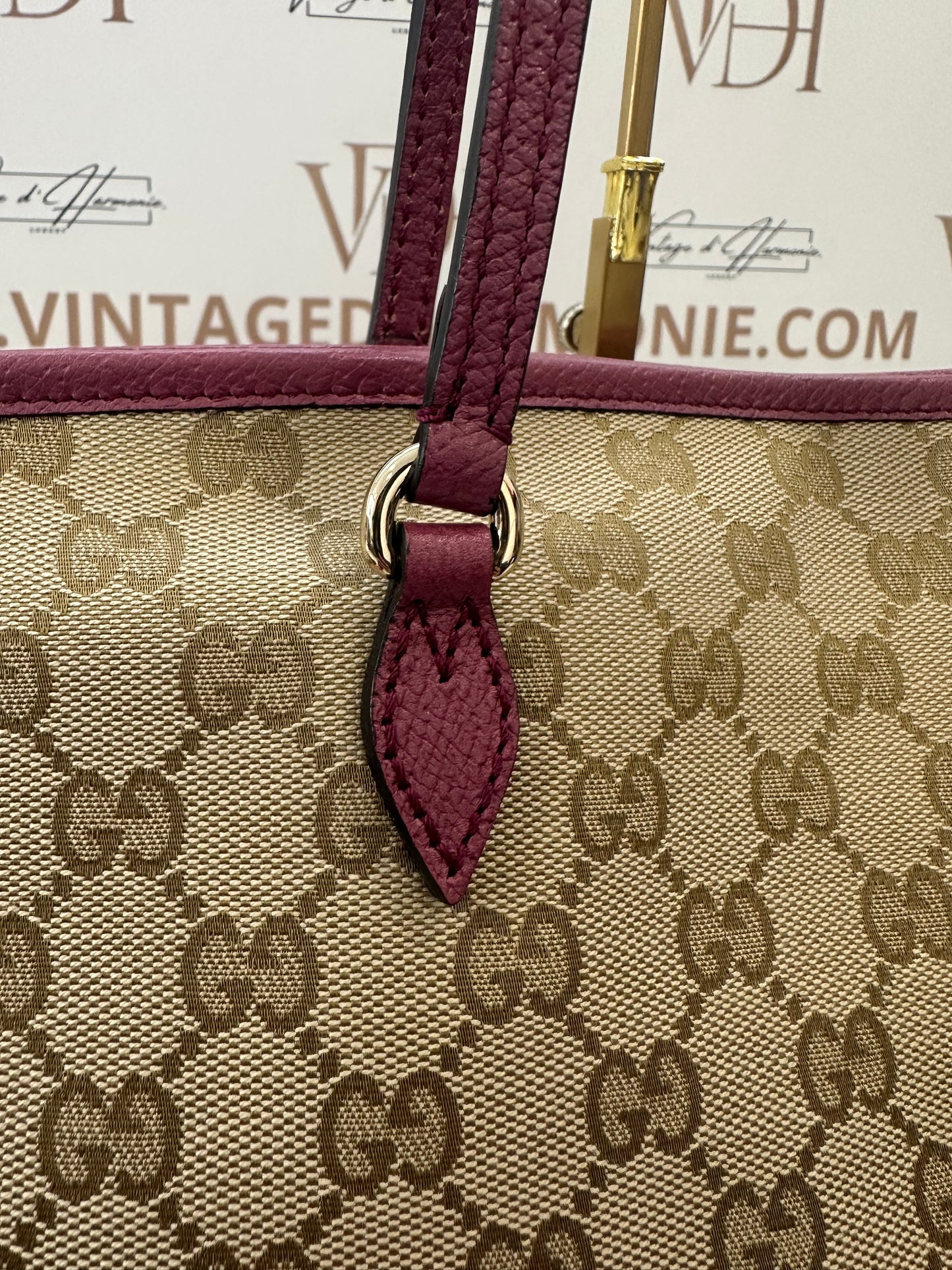 017932 - Gucci Beige GG Tote
