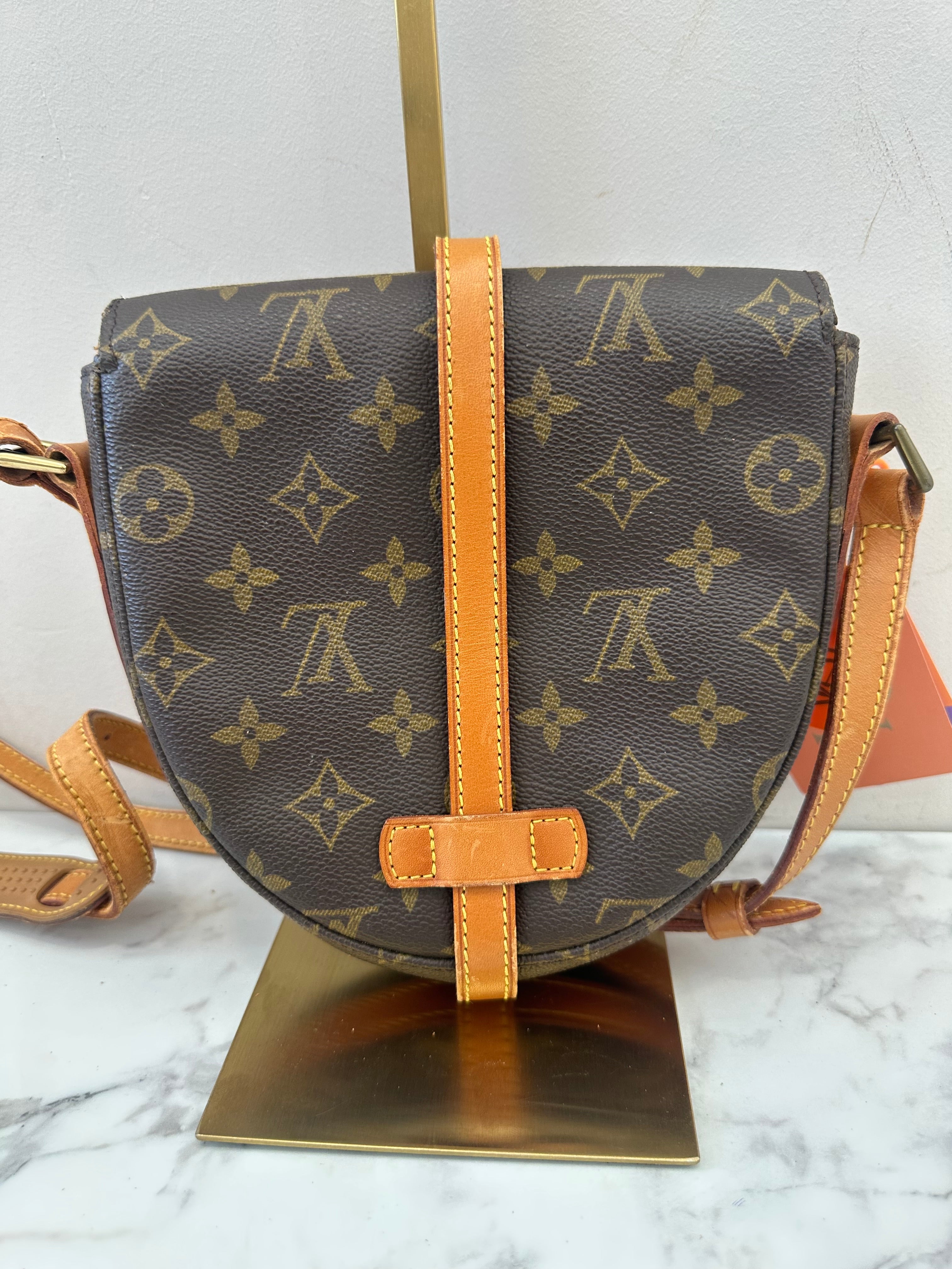 Louis Vuitton Chantilly PM