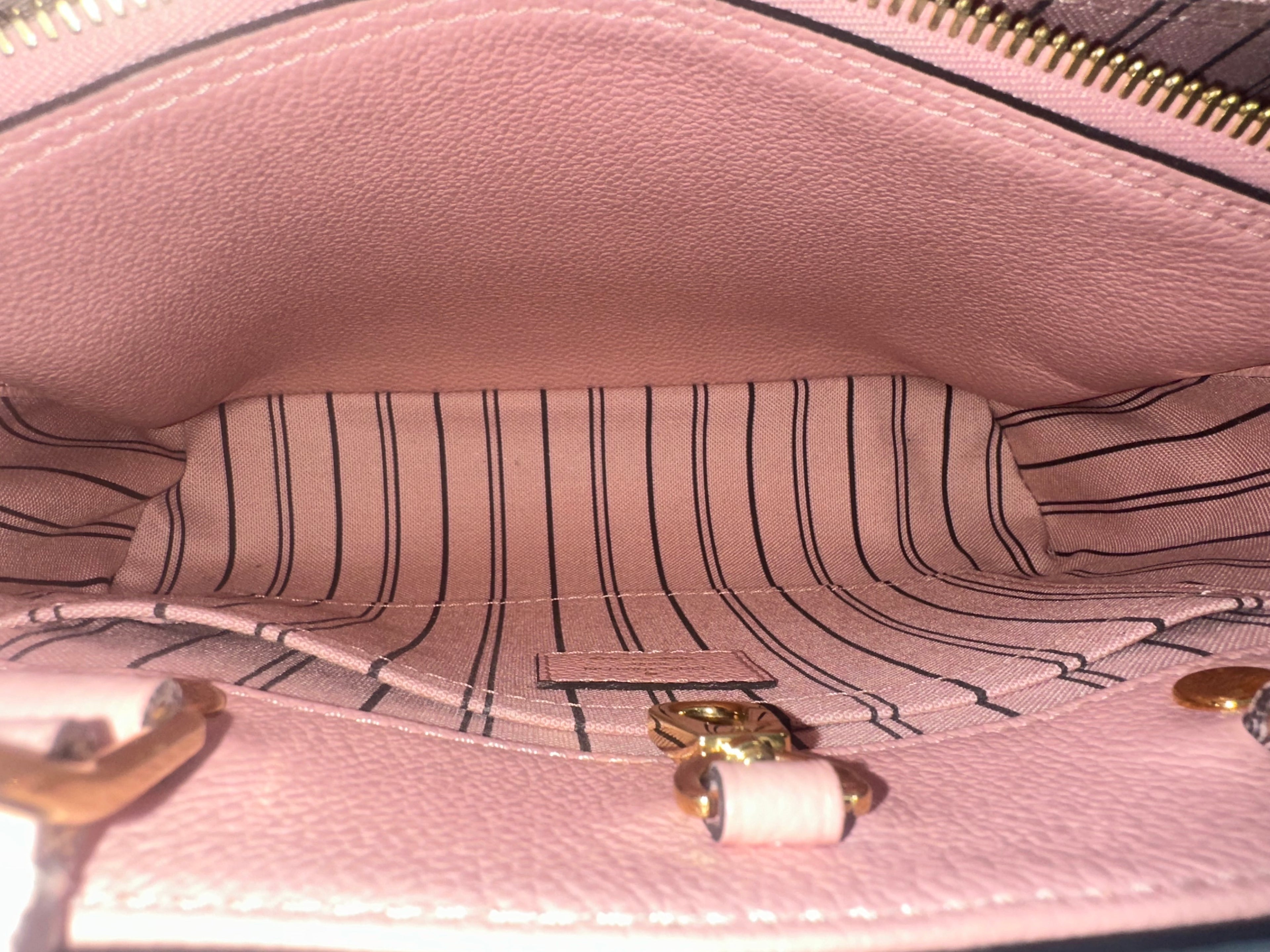 Louis Vuitton Montaigne Pink