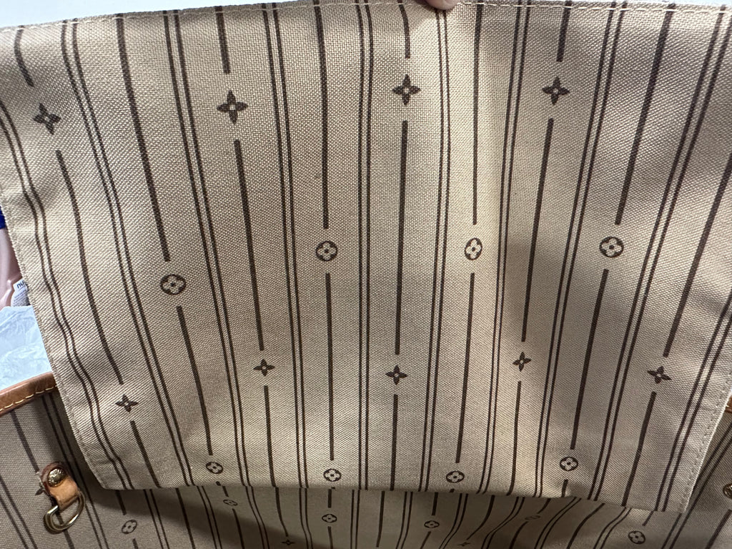 Louis Vuitton Neverfull MM