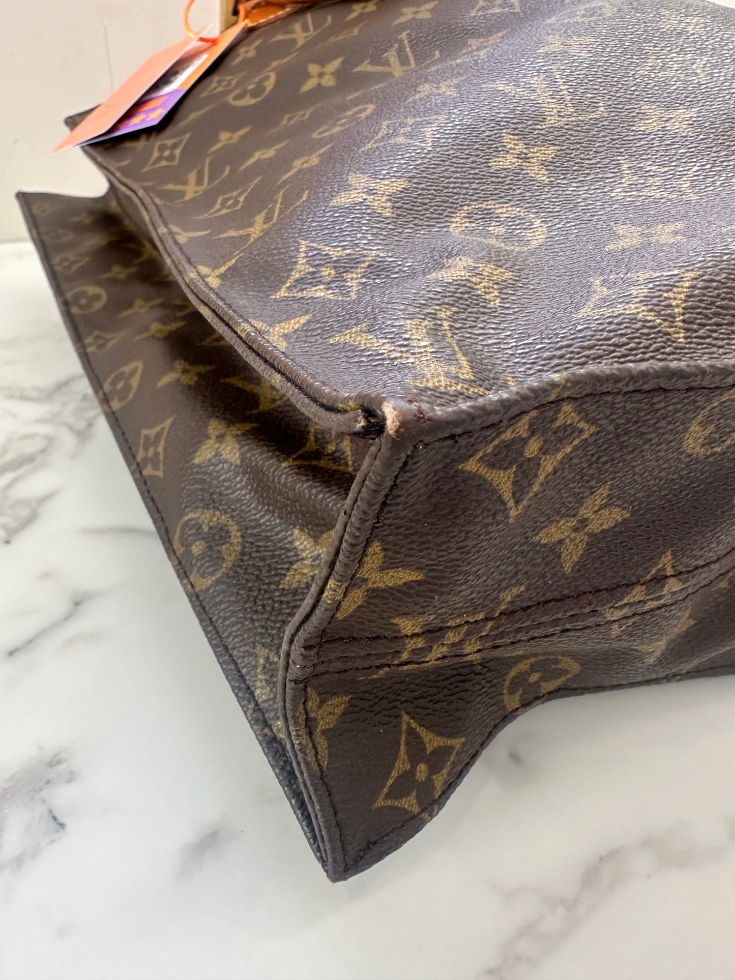 Louis Vuitton Sac Plat