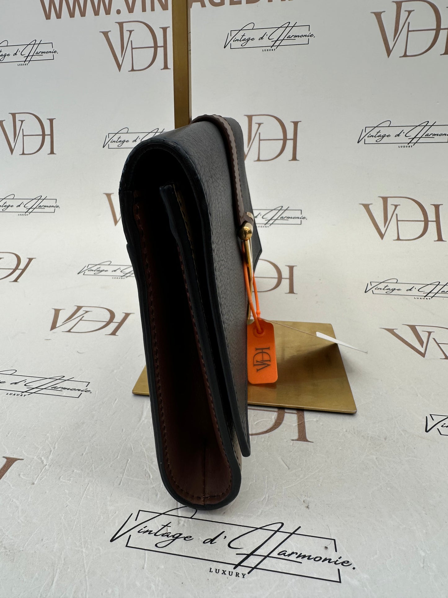 382604 - Saint Laurent Chyc Ligne