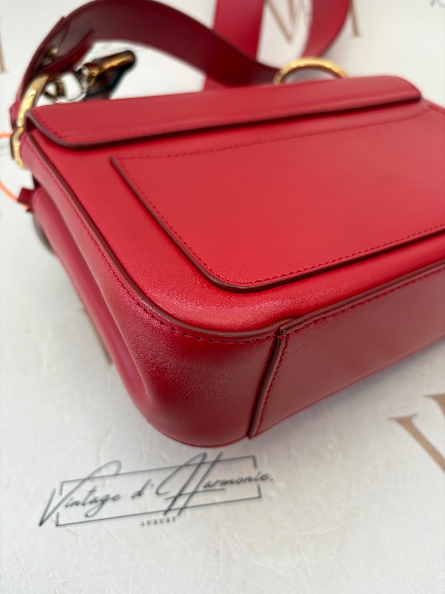 383290 - Chloé Chloé C