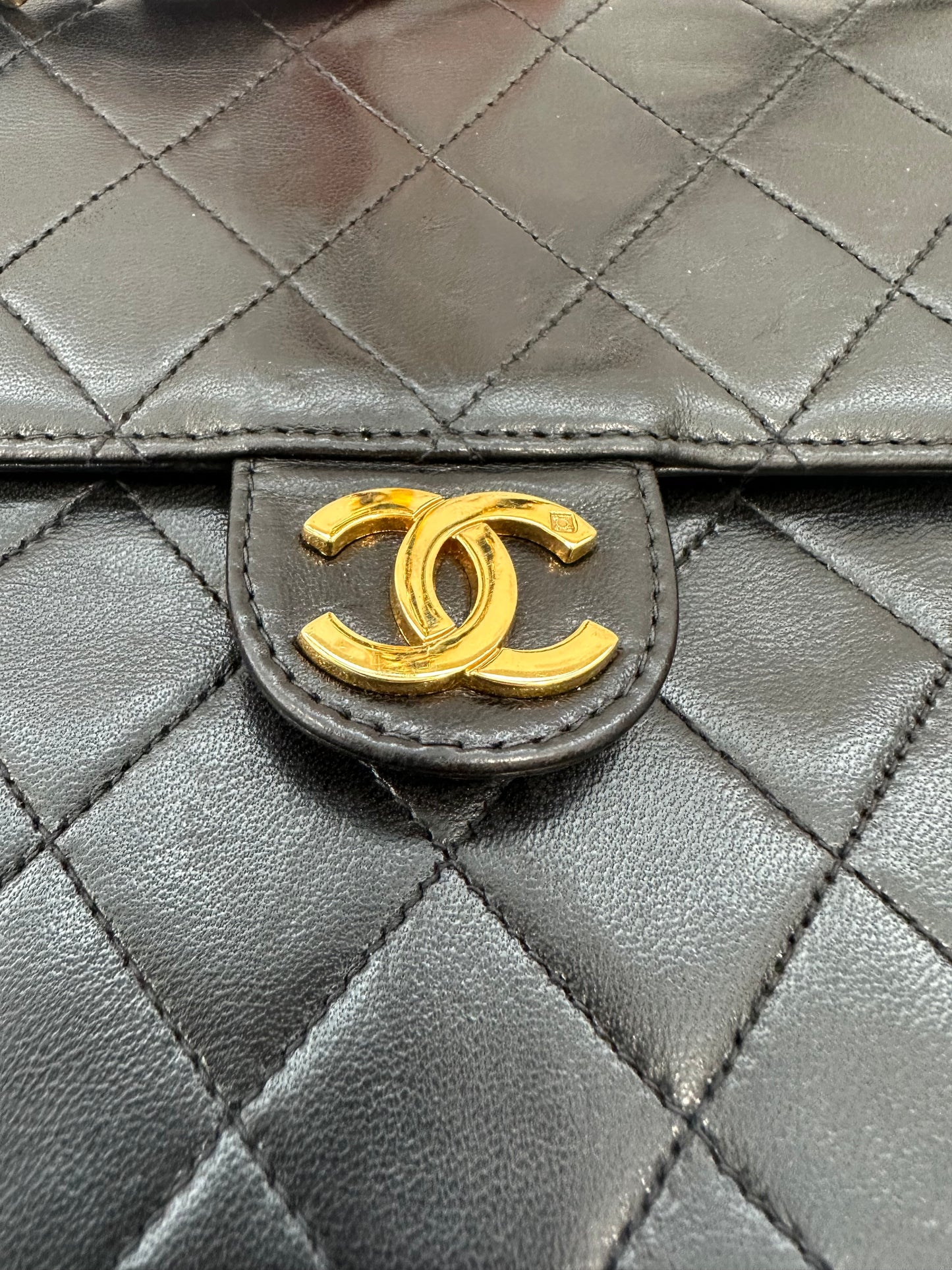 017956 - Chanel Black Lambskin