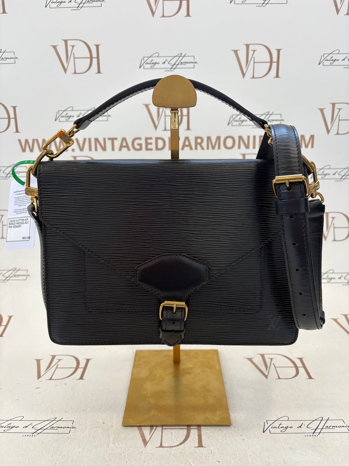 017133 - Louis Vuitton Epi Biface