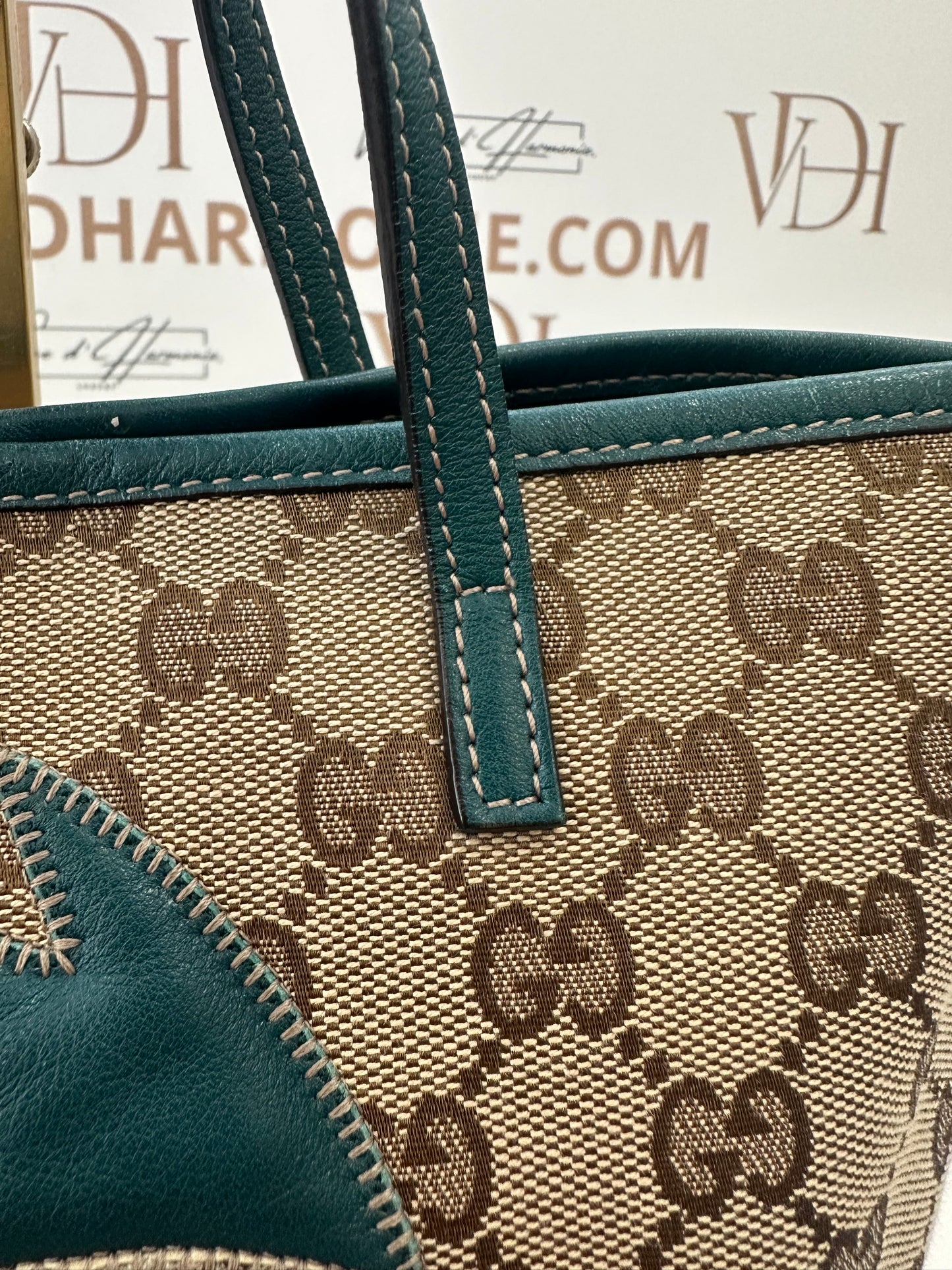 102320 - Gucci Bag