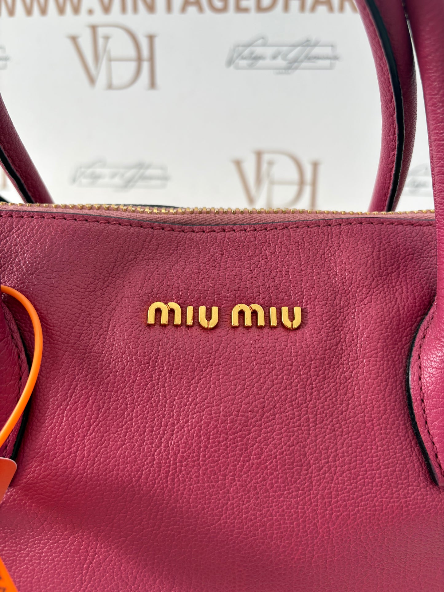 384308 - Miu Miu