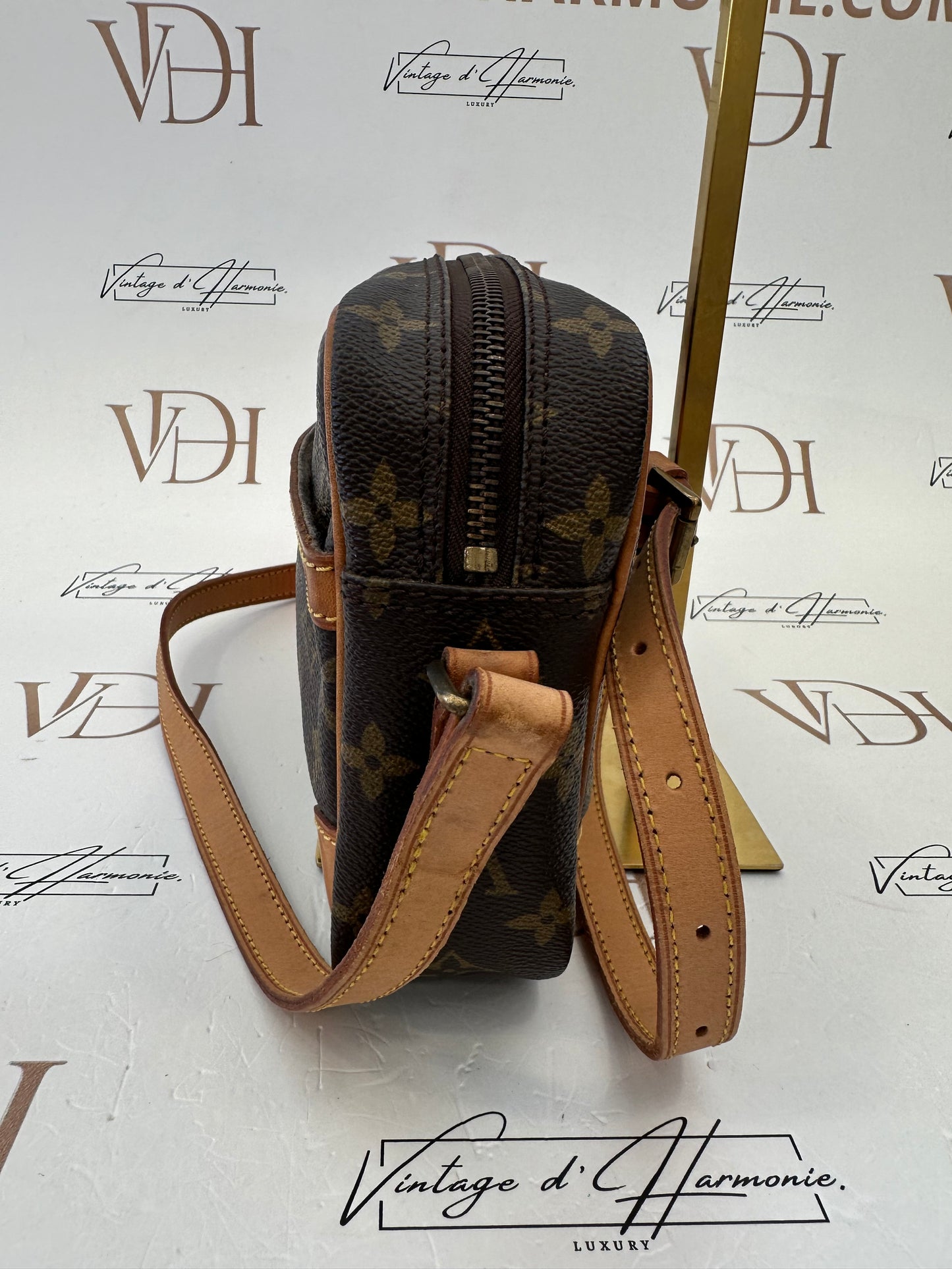 017811 - Louis Vuitton Trocadero 24