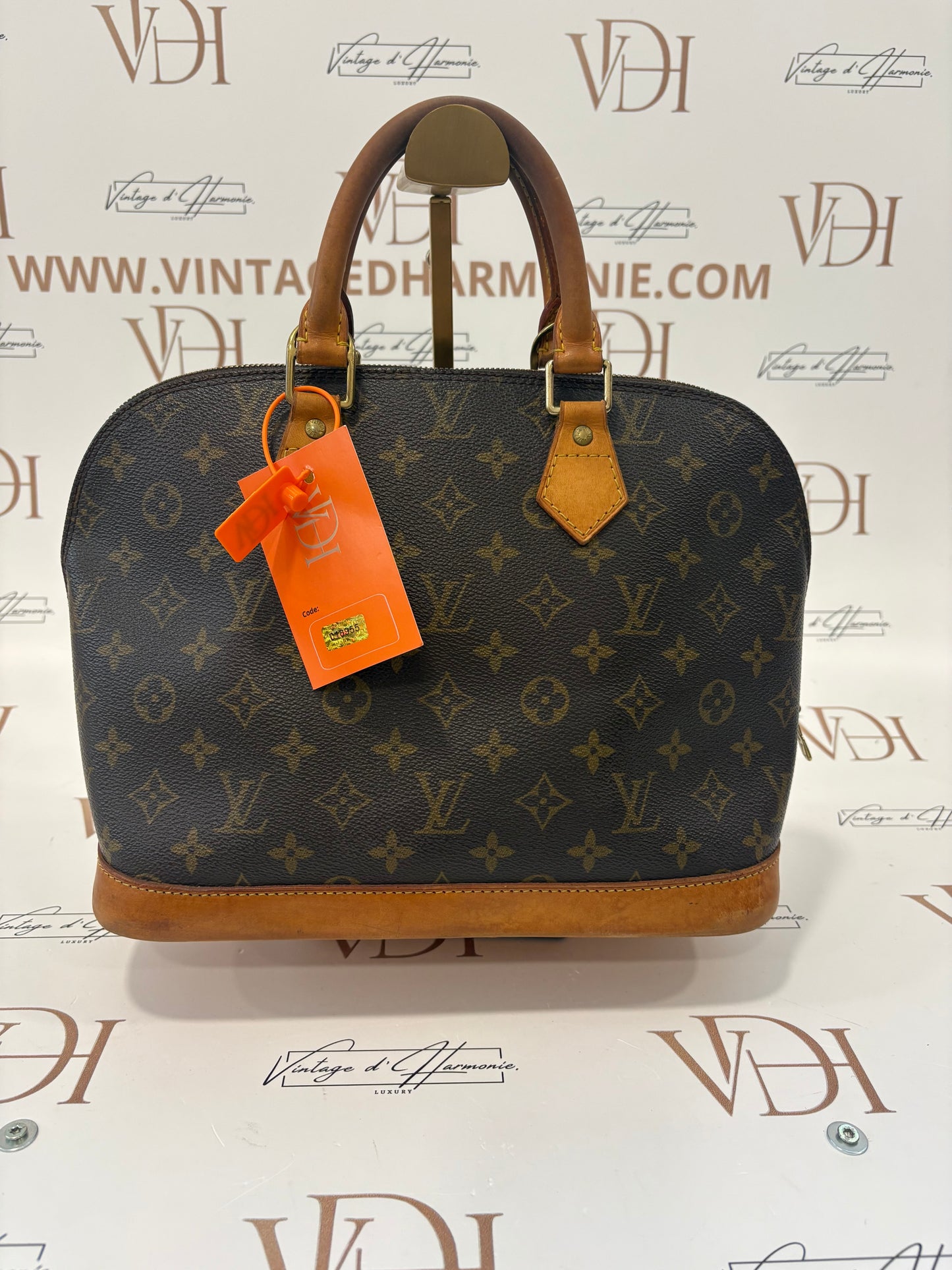 018955 - Louis Vuitton Alma