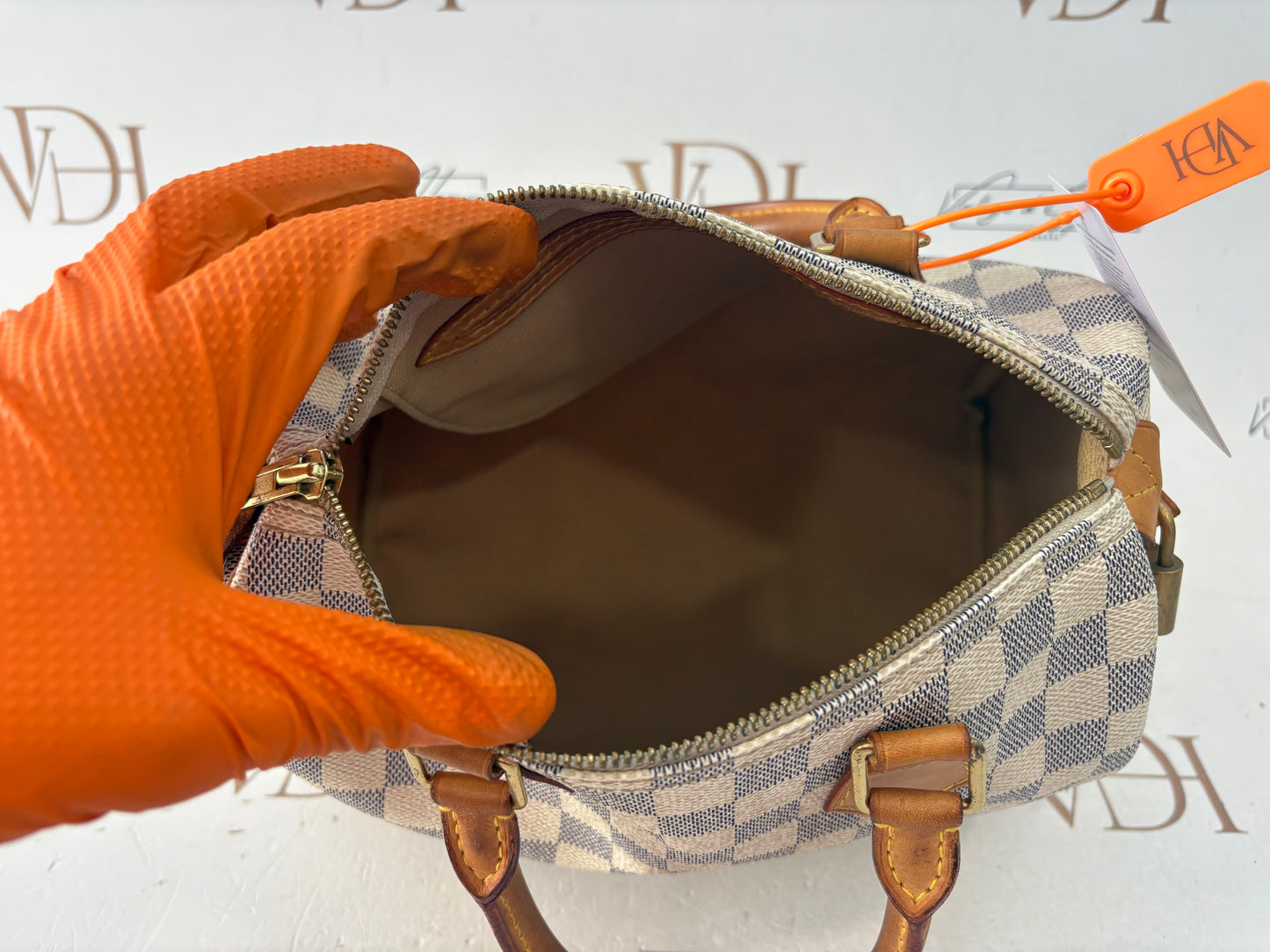 201768 - Louis Vuitton Speedy 25