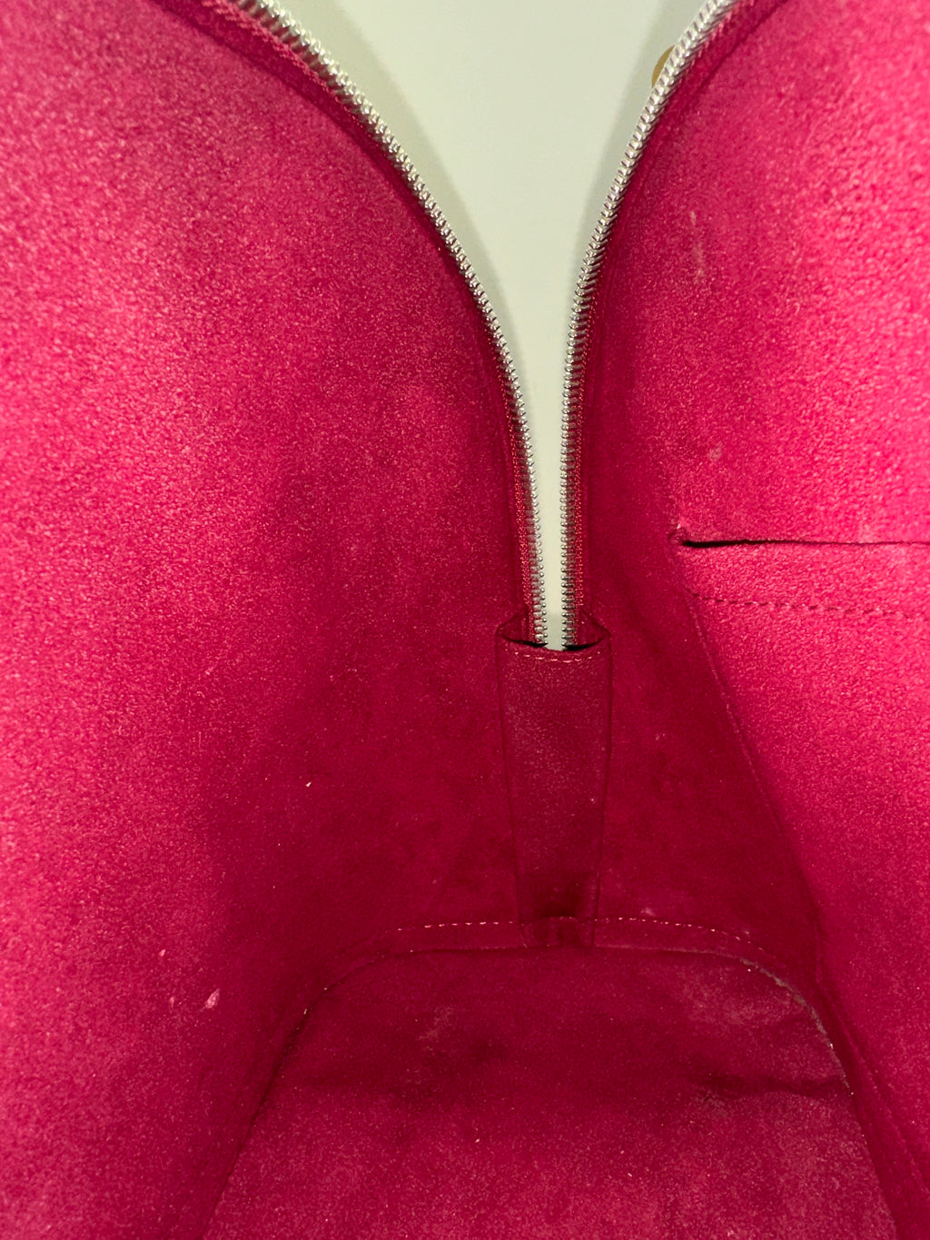 Louis Vuitton Alm PM Epi Cherry