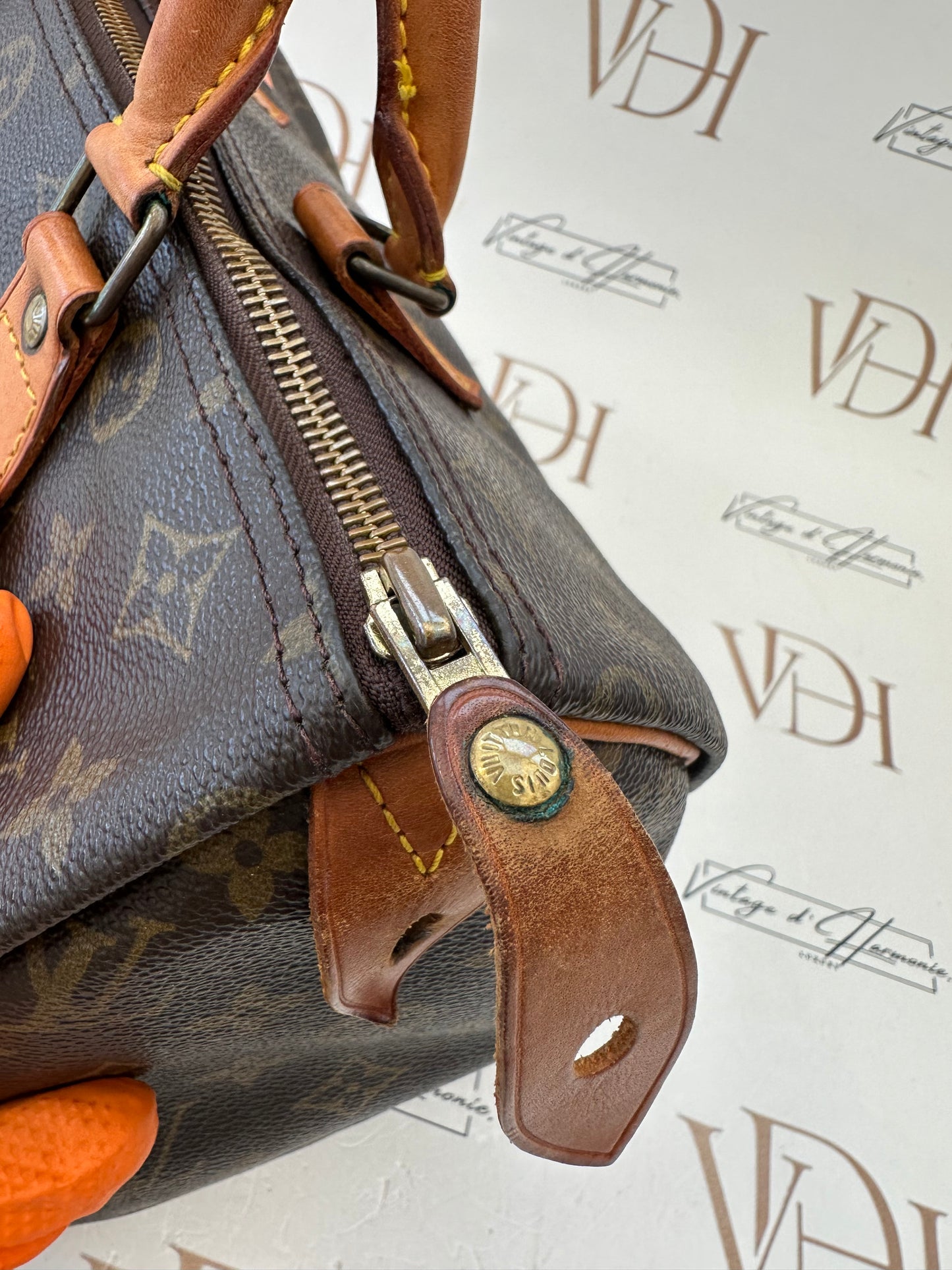 017846 - Louis Vuitton Speedy 30