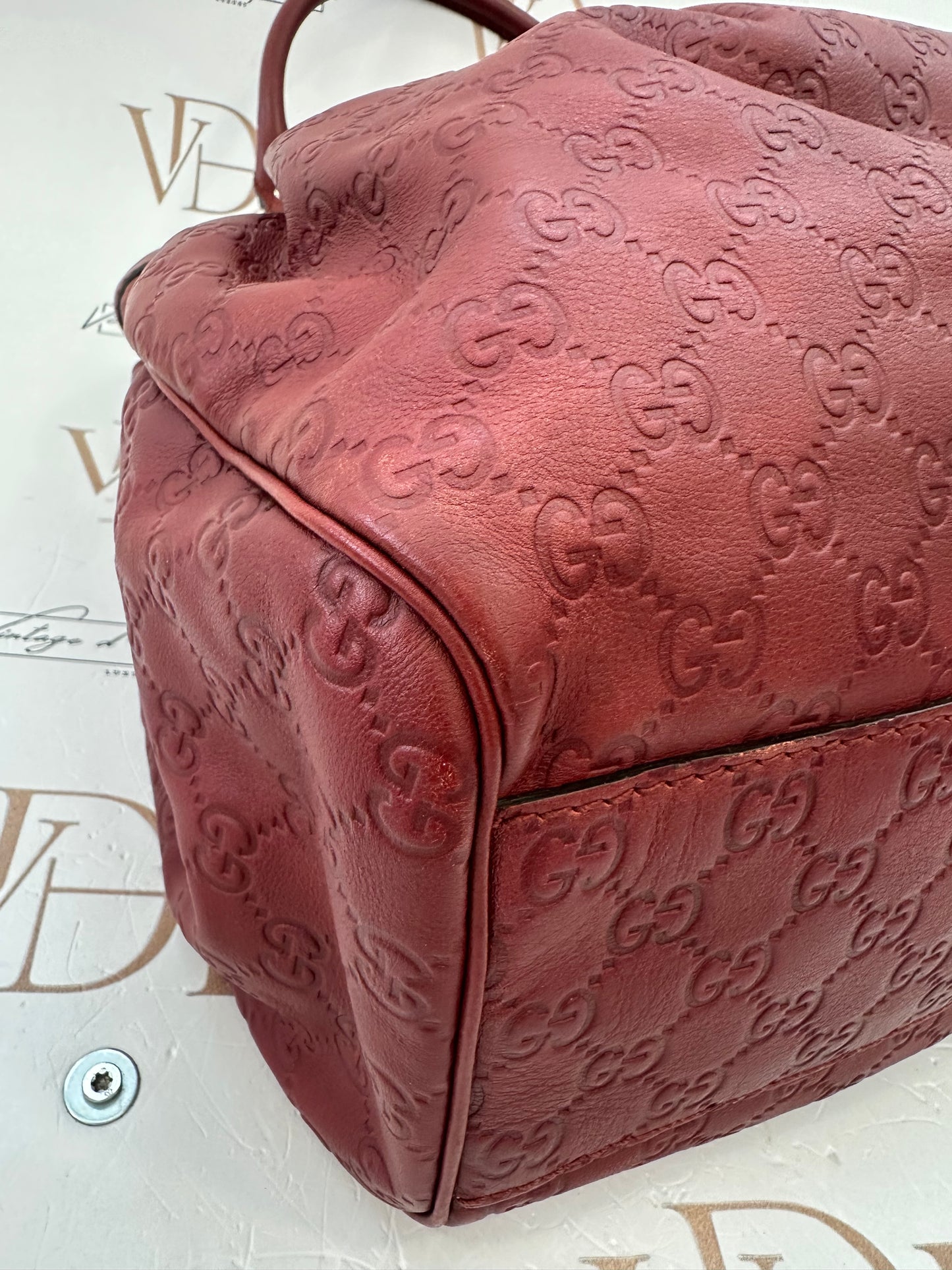 382879 - Gucci Sukey
