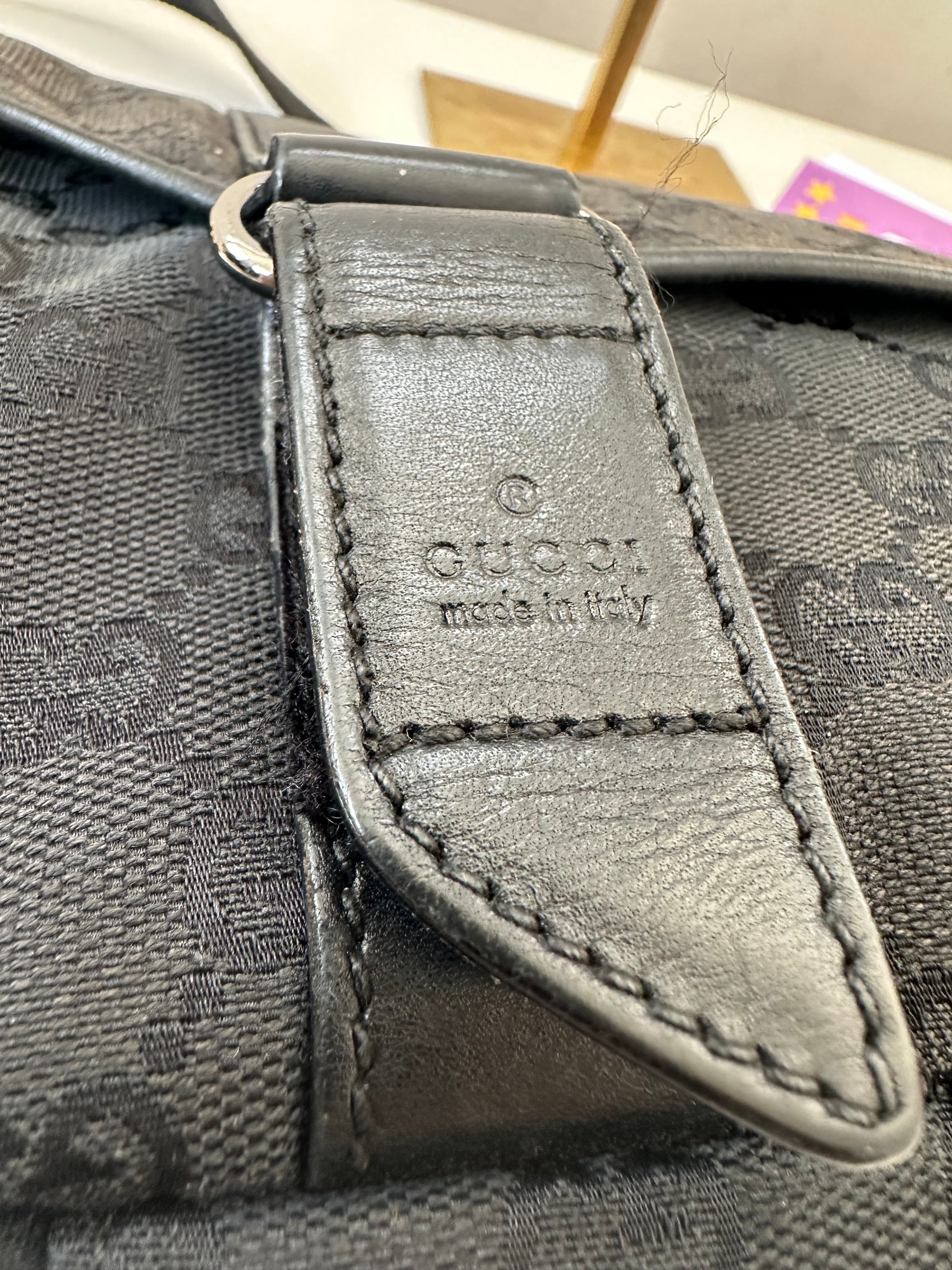 Gucci Messenger Black