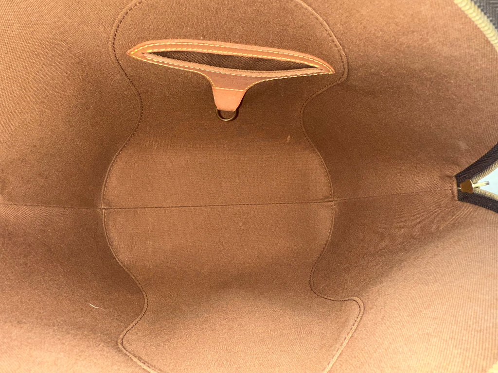 Louis Vuitton Ellipse MM