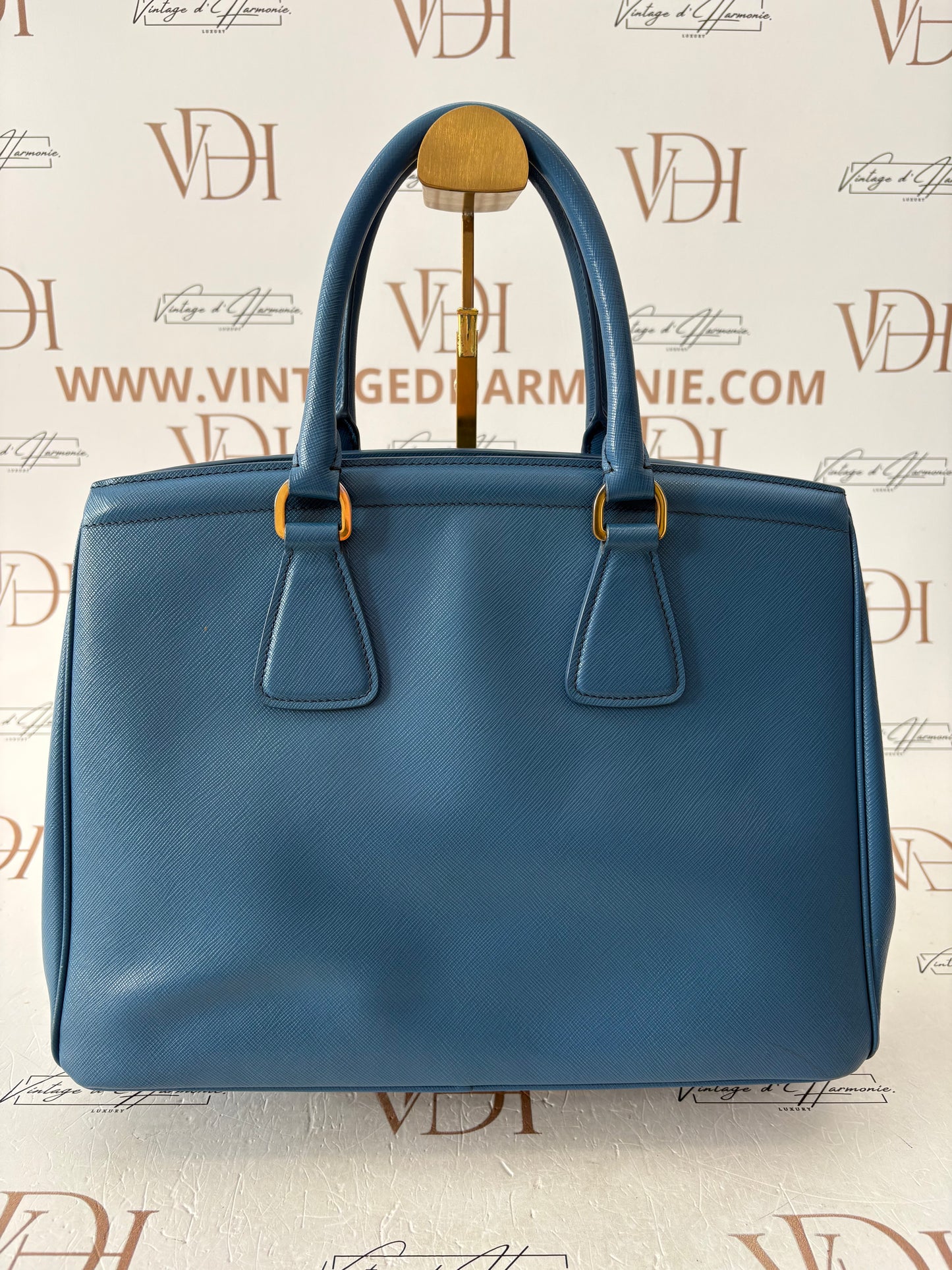 383516 - Prada Blue