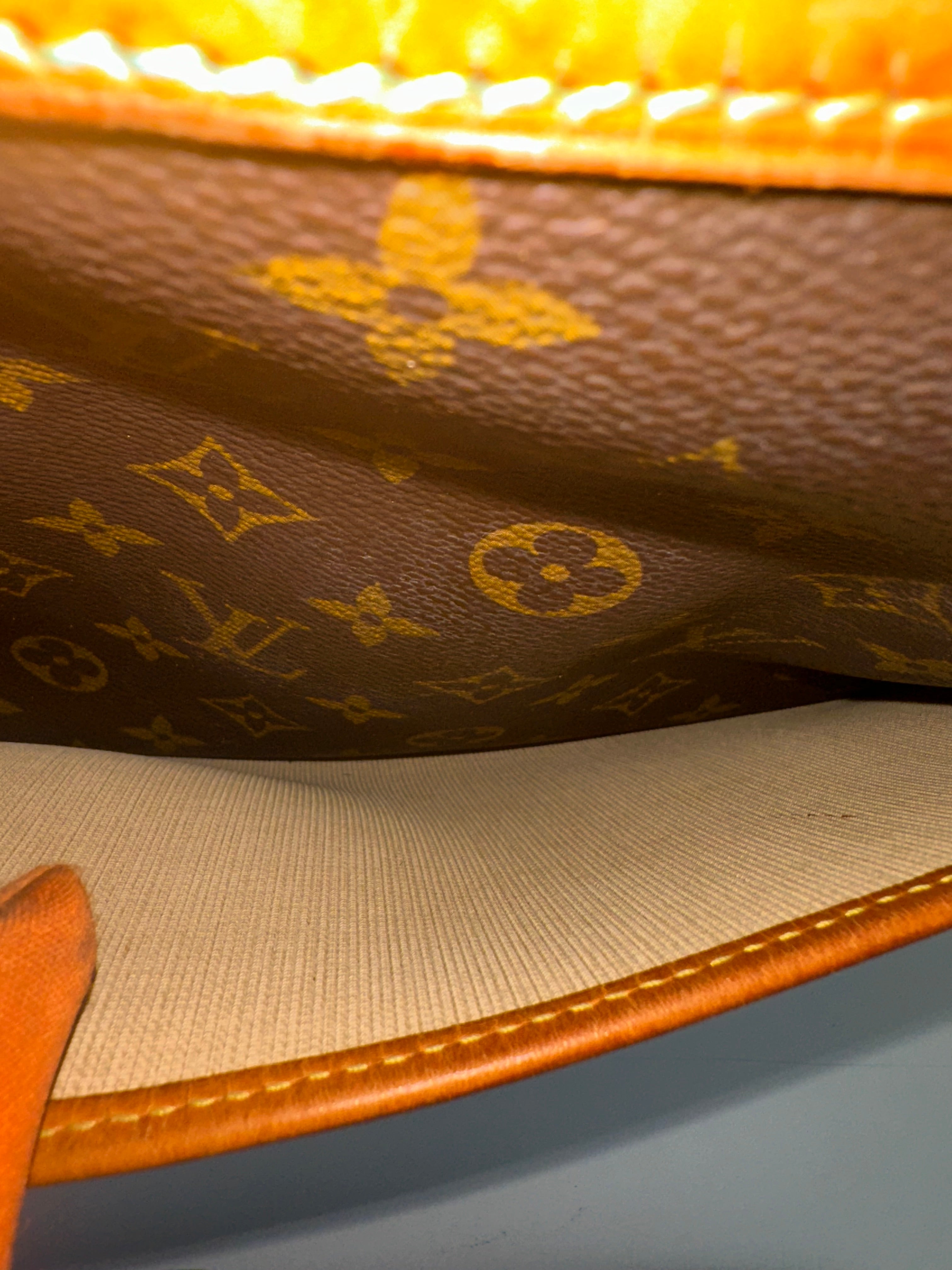 Louis Vuitton Deauville