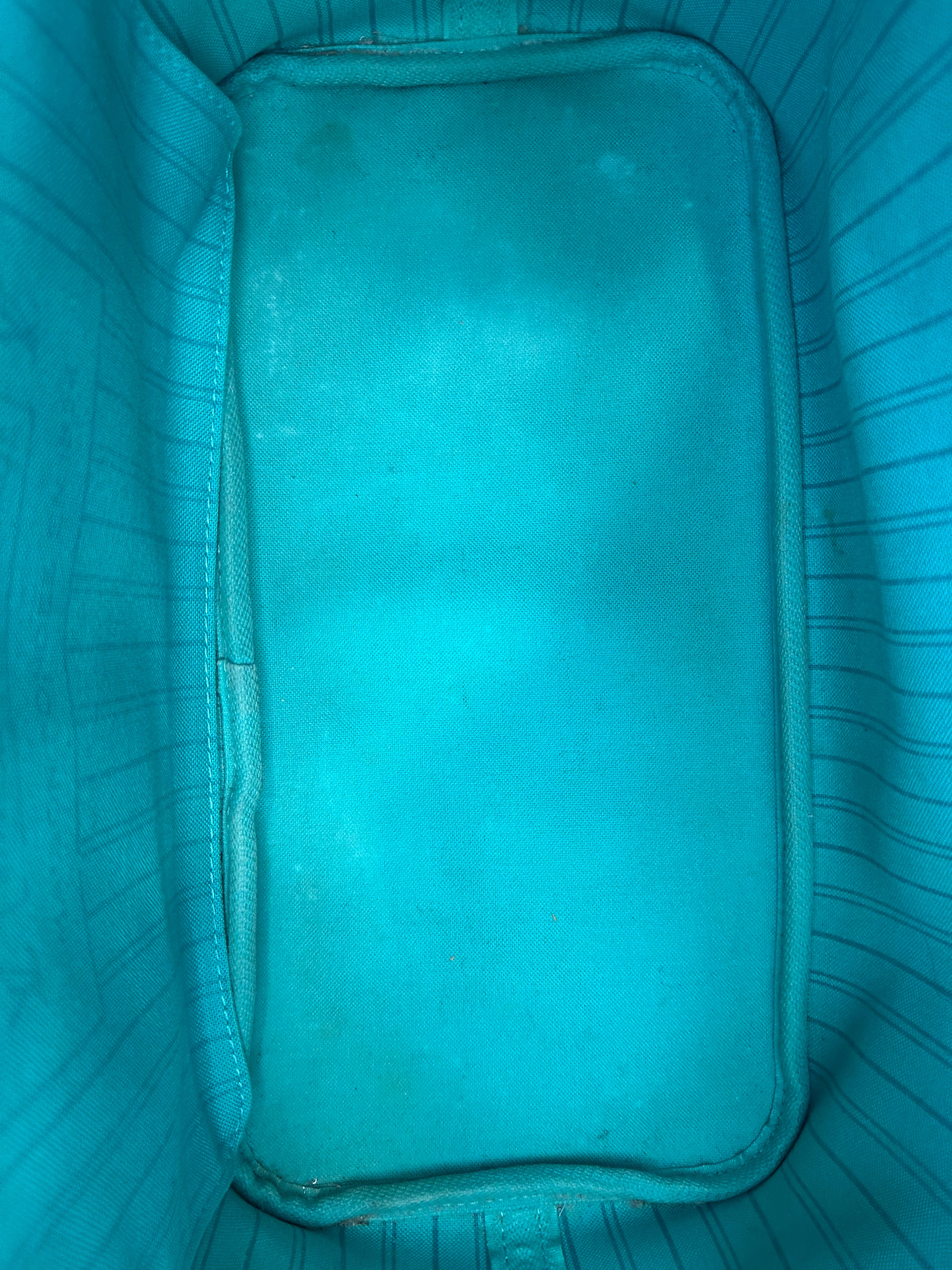 Louis Vuitton Neverfull MM Limited+Pochette