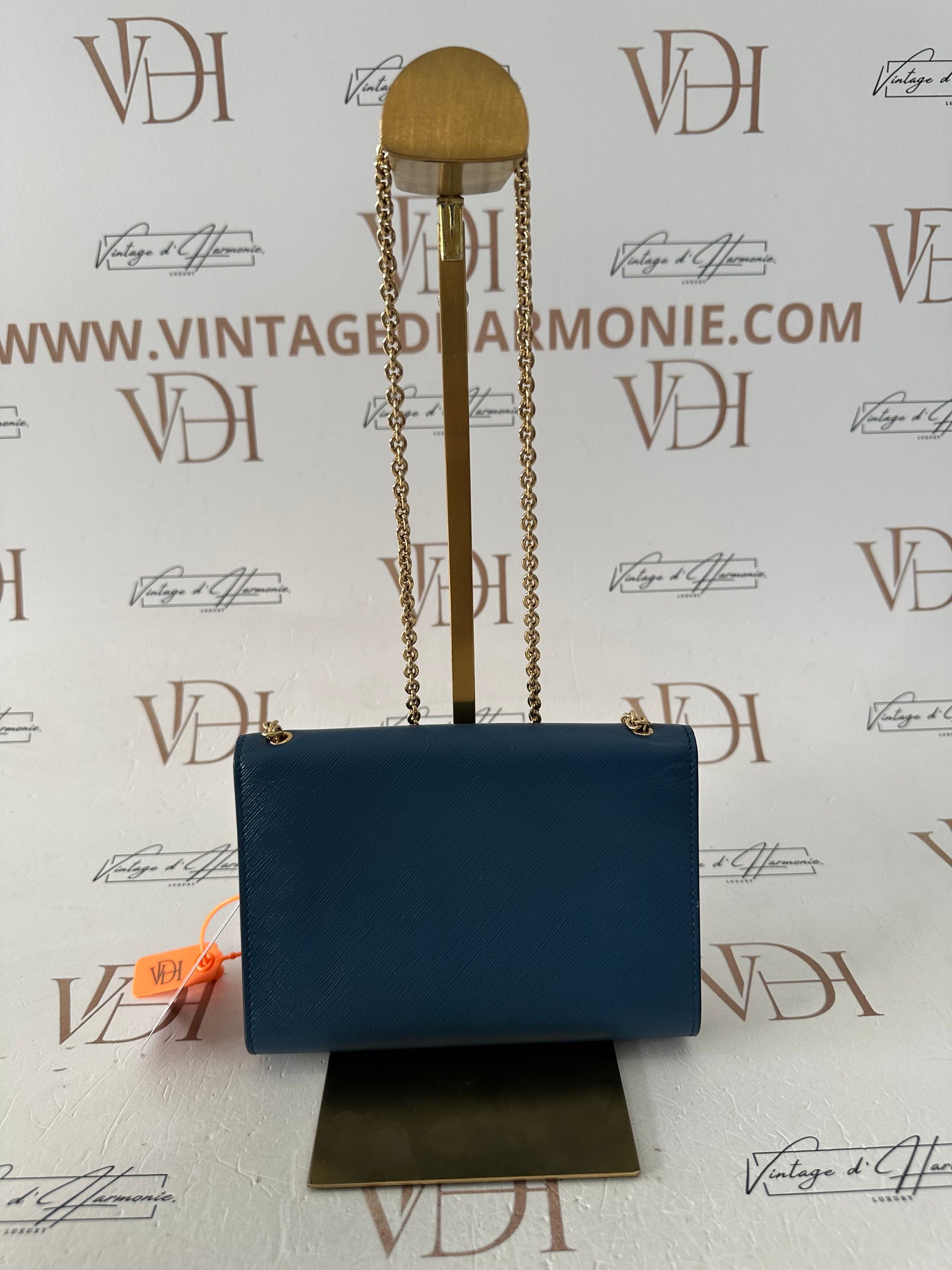 384177 - Salvatore Ferragamo Vara