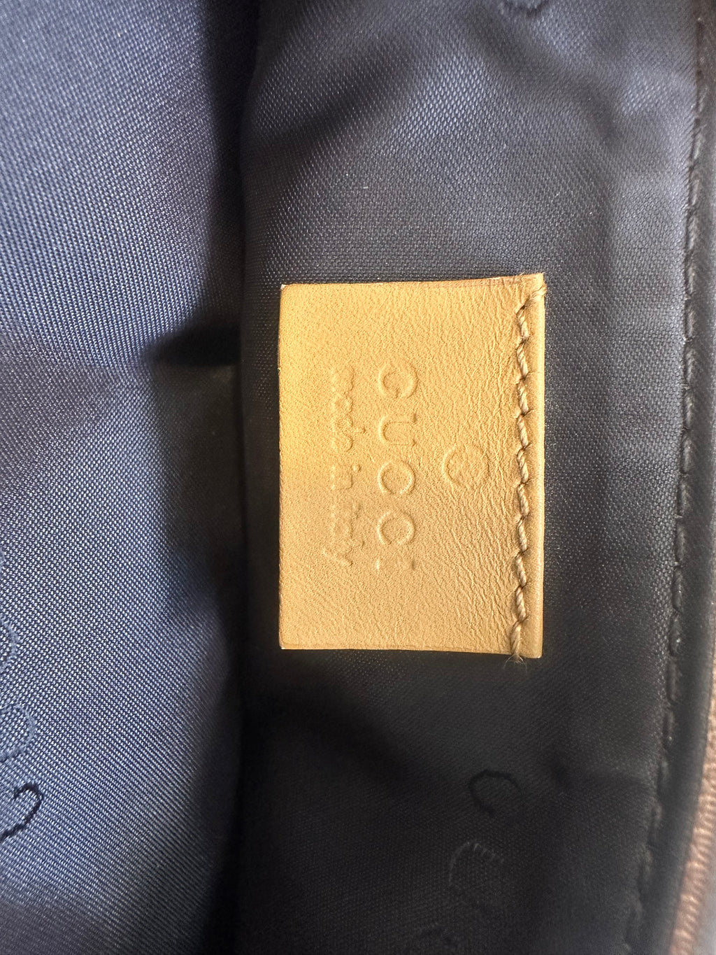 Gucci Pochette GG