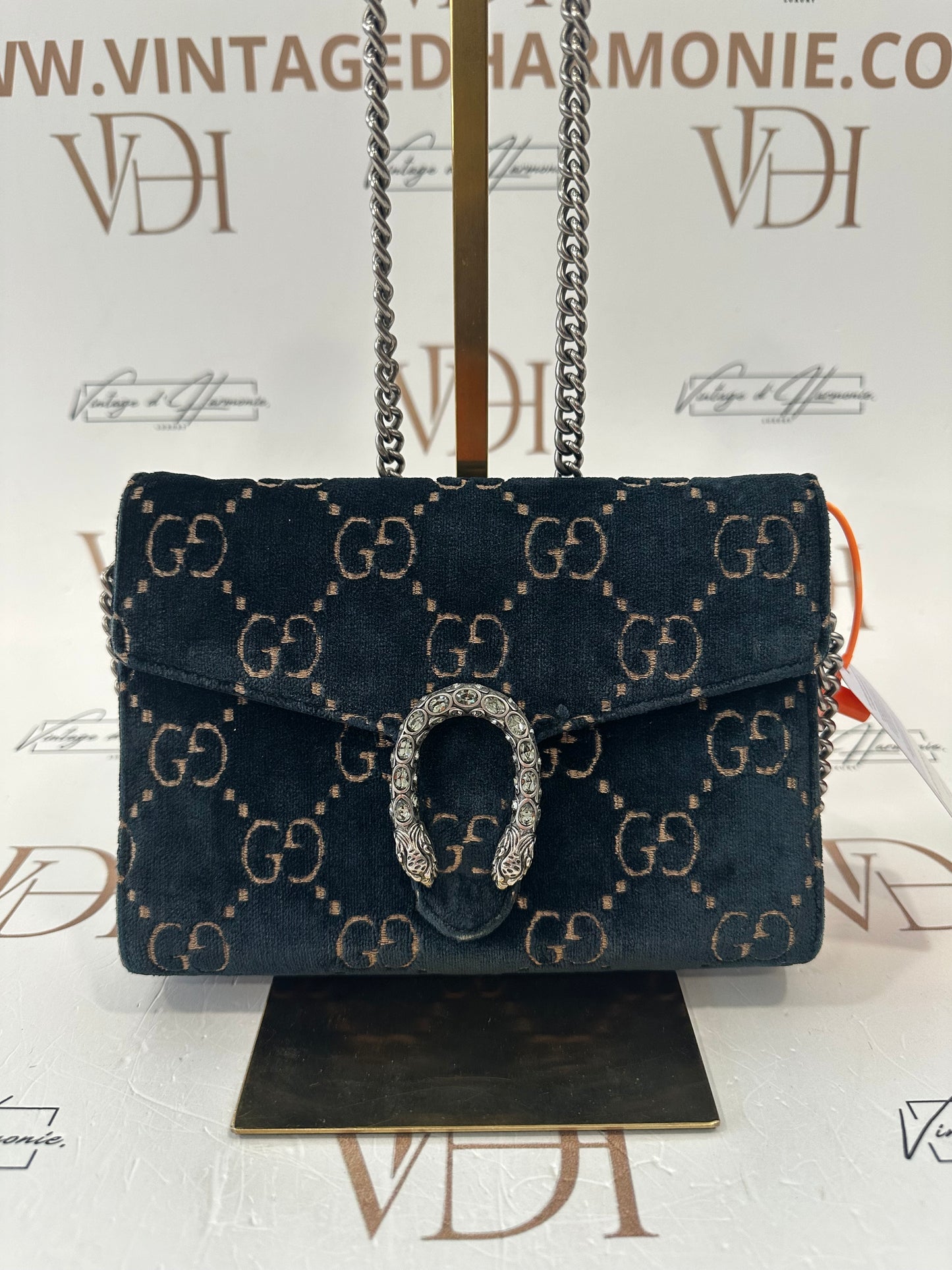 382239 - Gucci Dionysus