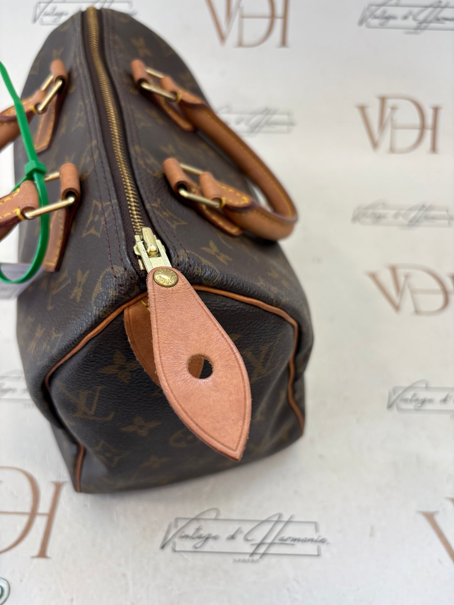 017100 - Louis Vuitton Speedy 25