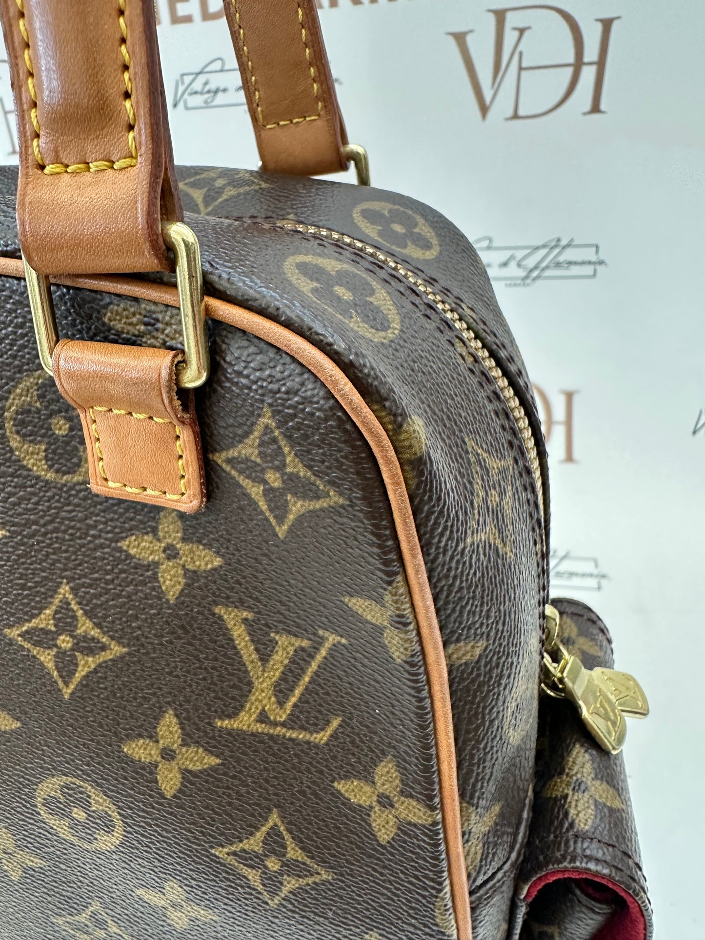 016929 - Louis Vuitton Excentricite