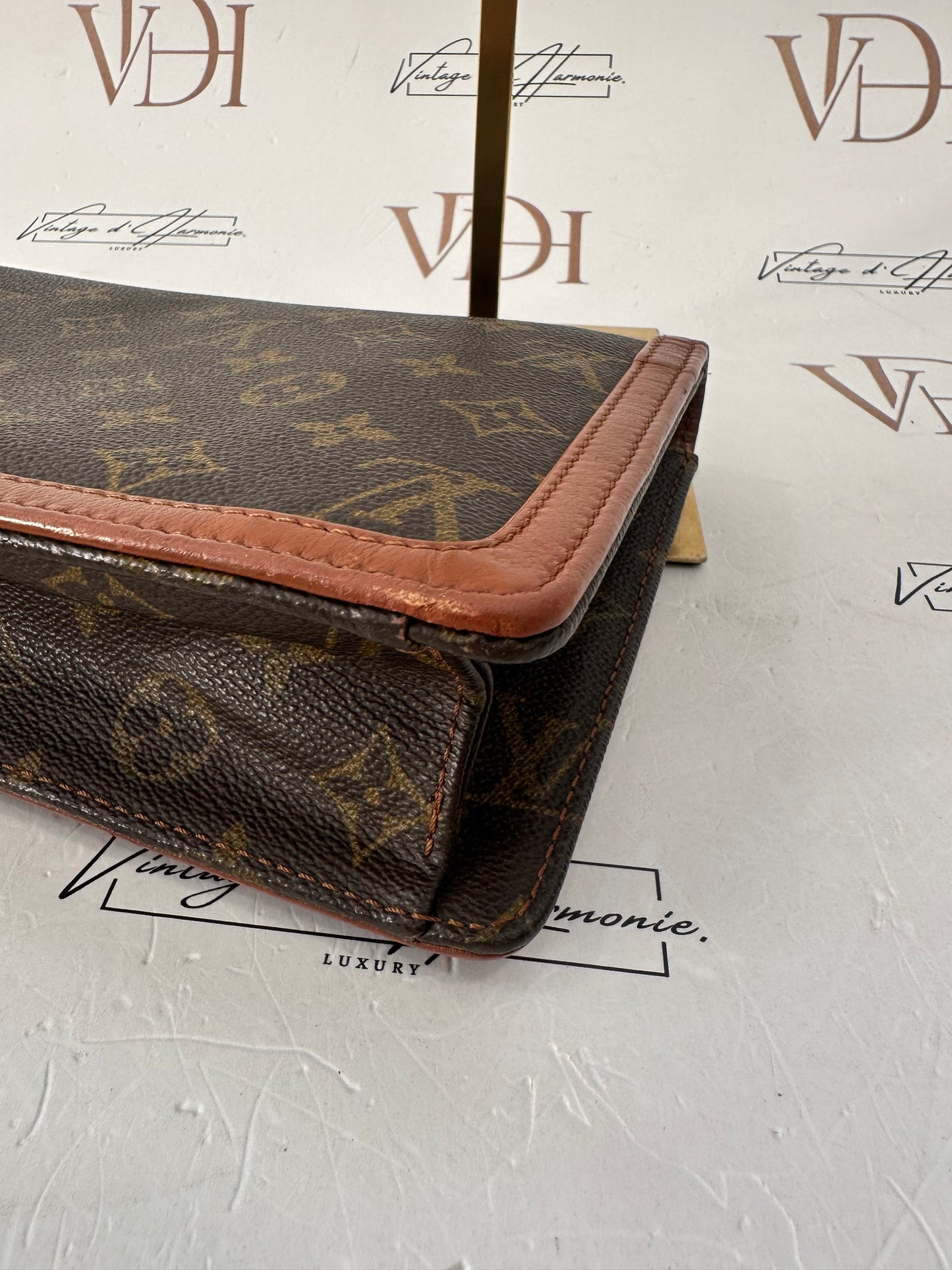 017826 - Louis Vuitton Pochette Dam GM