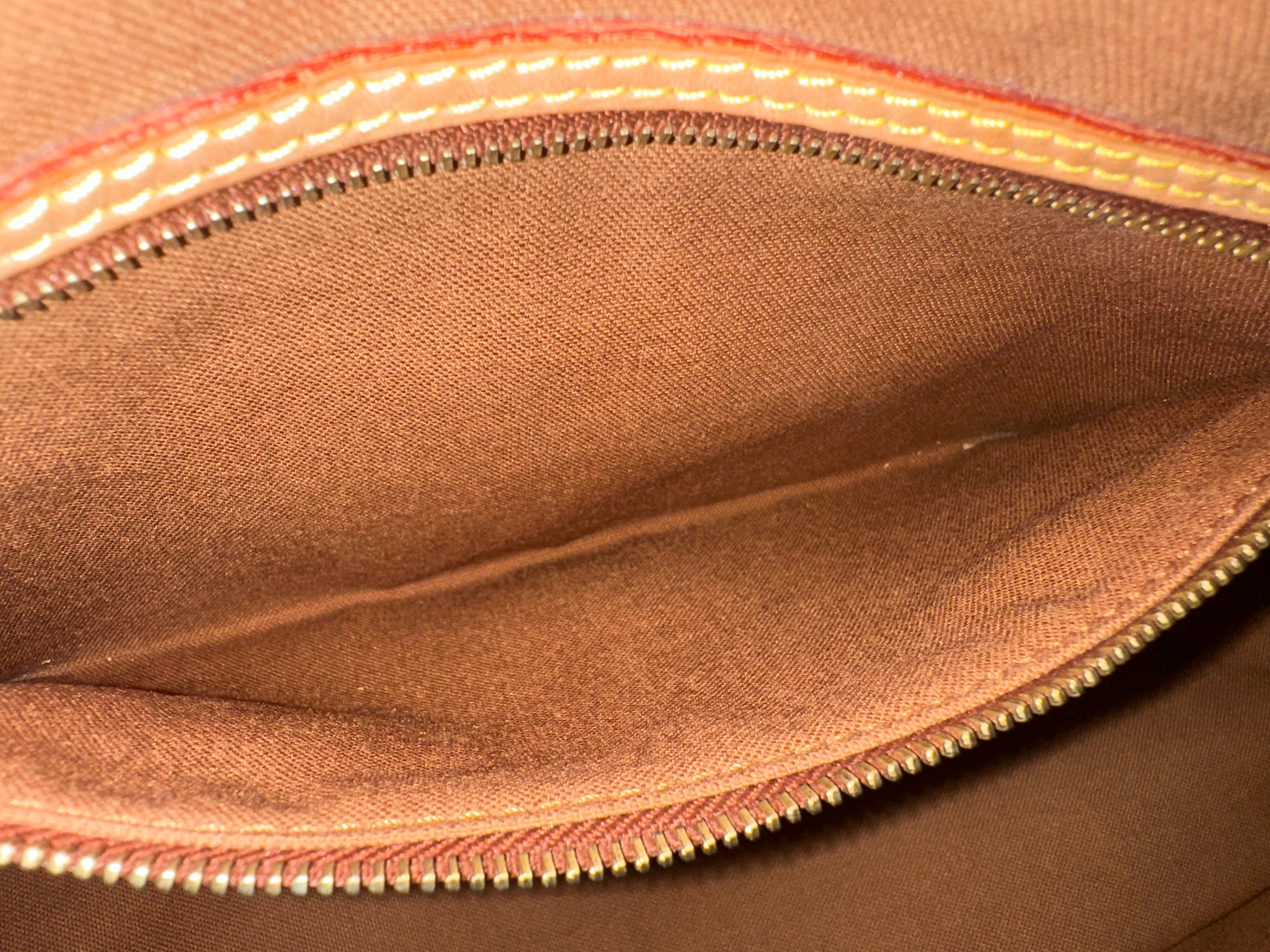 Louis Vuitton Batignolles