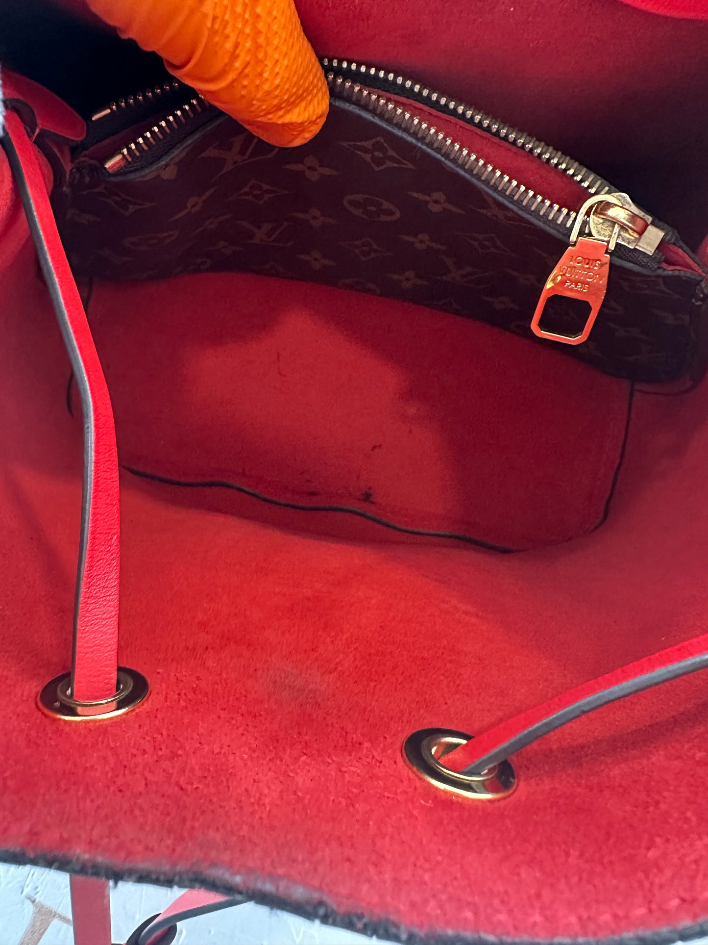 382435 - Louis Vuitton Neo Noé