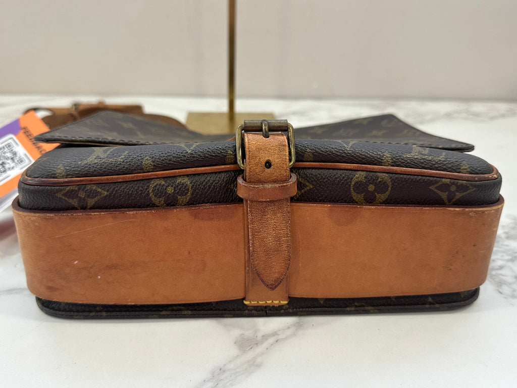 Louis Vuitton Cartouchiere GM