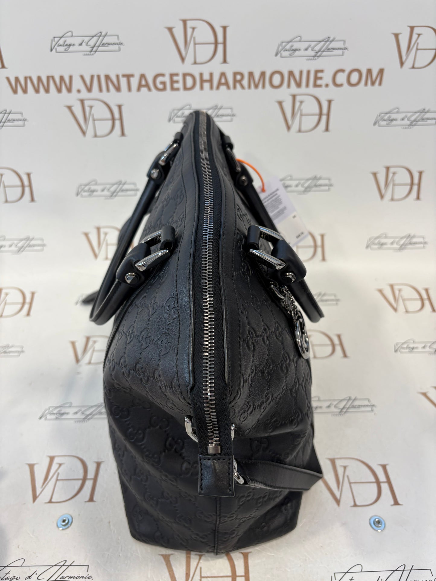 384289 - Gucci Black