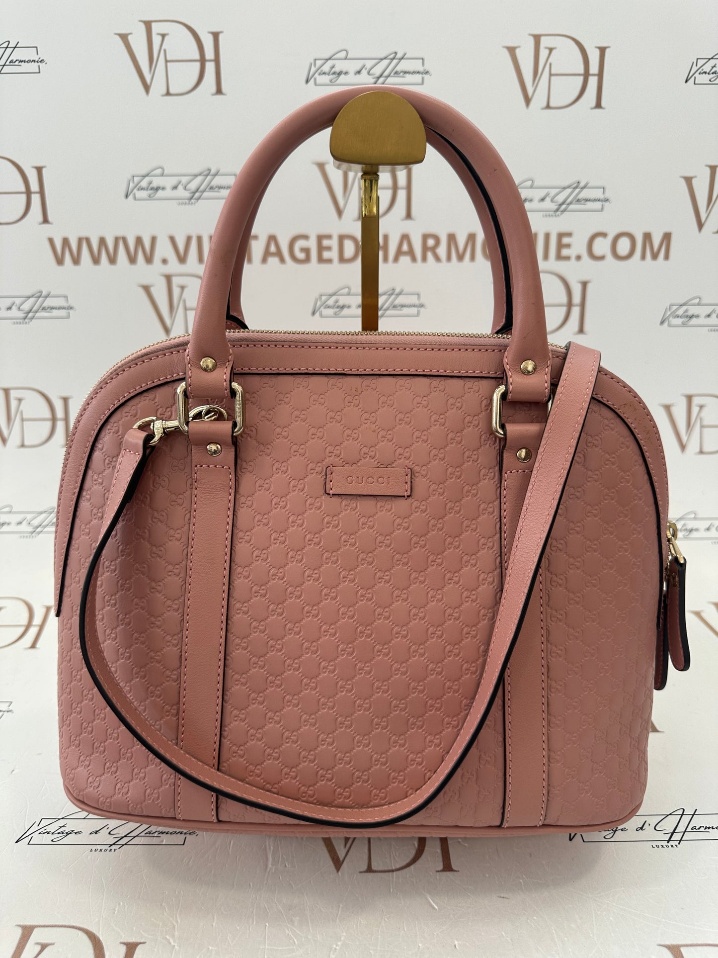382745 - Gucci