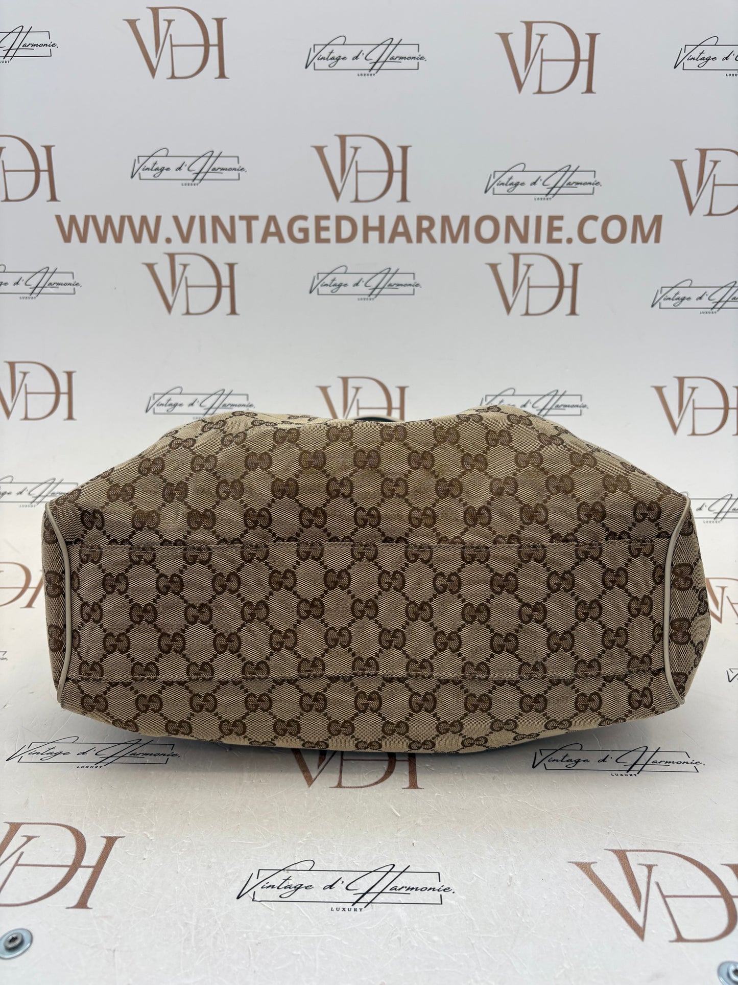383434 - Gucci Sukey