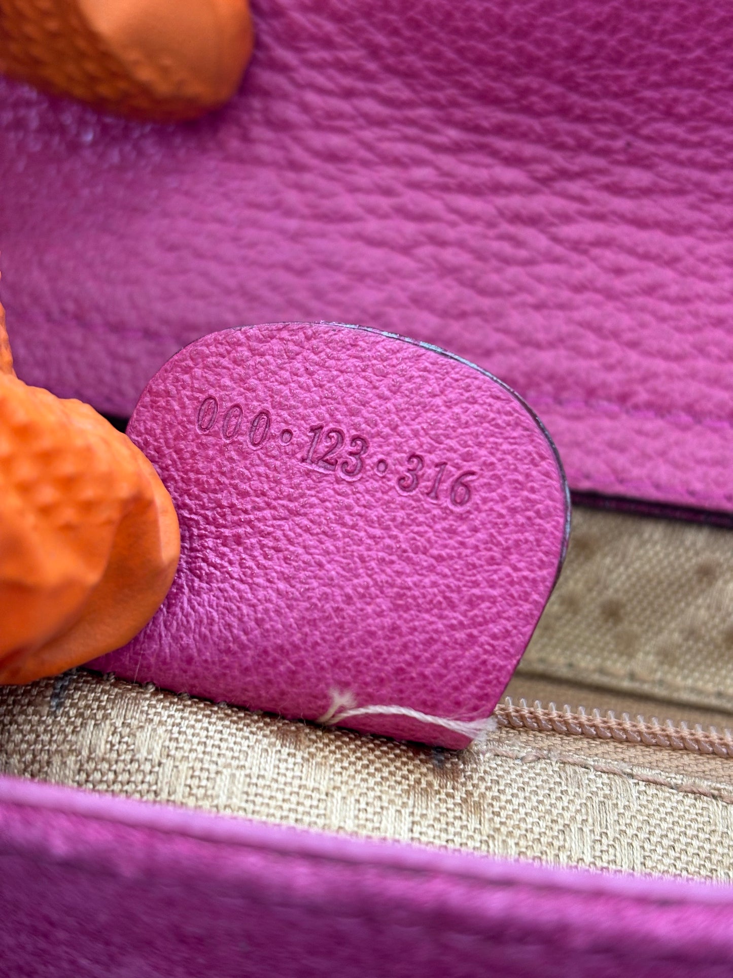 383905 - Gucci Bag Pink