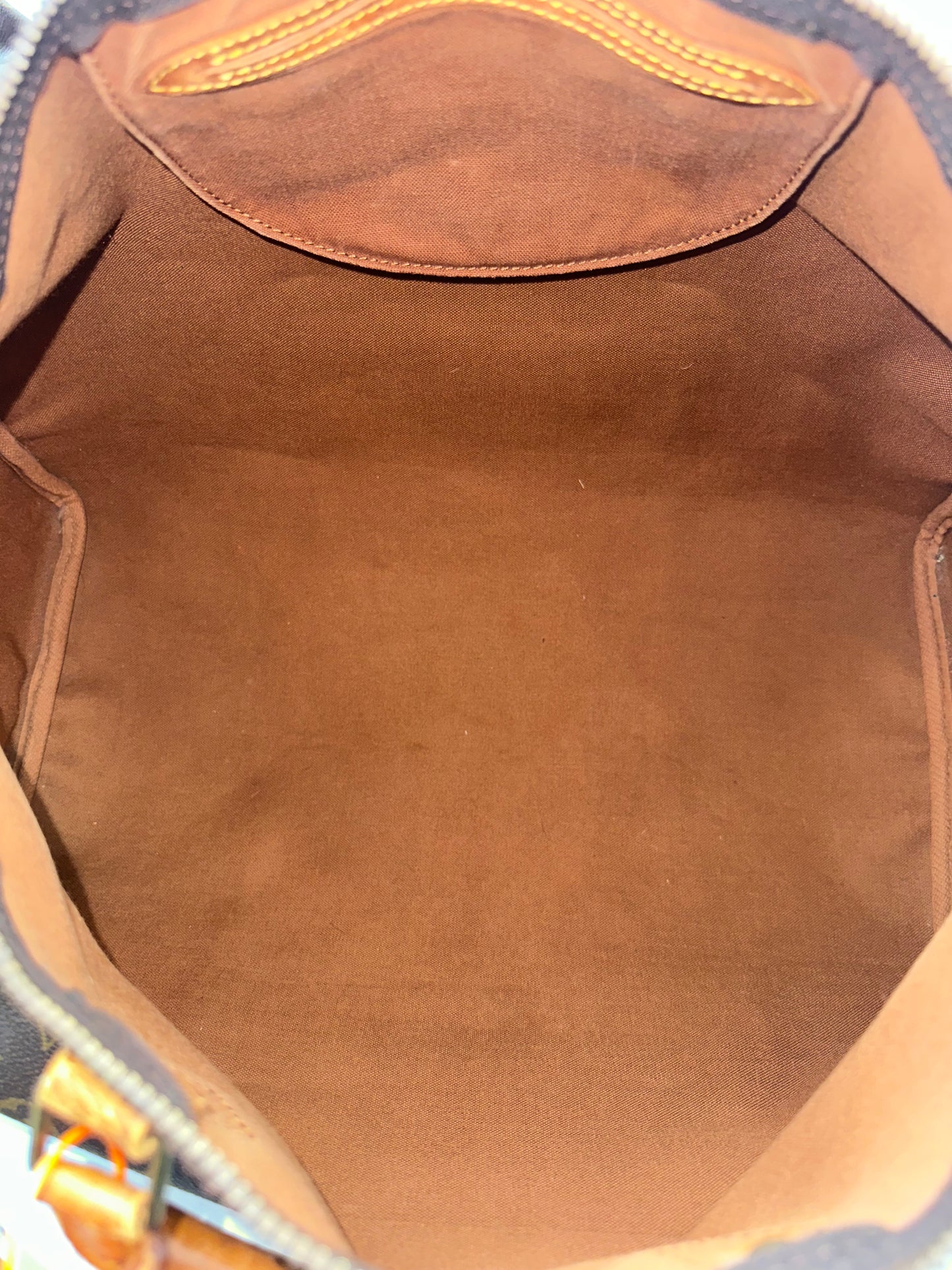 Louis Vuitton Speedy 40