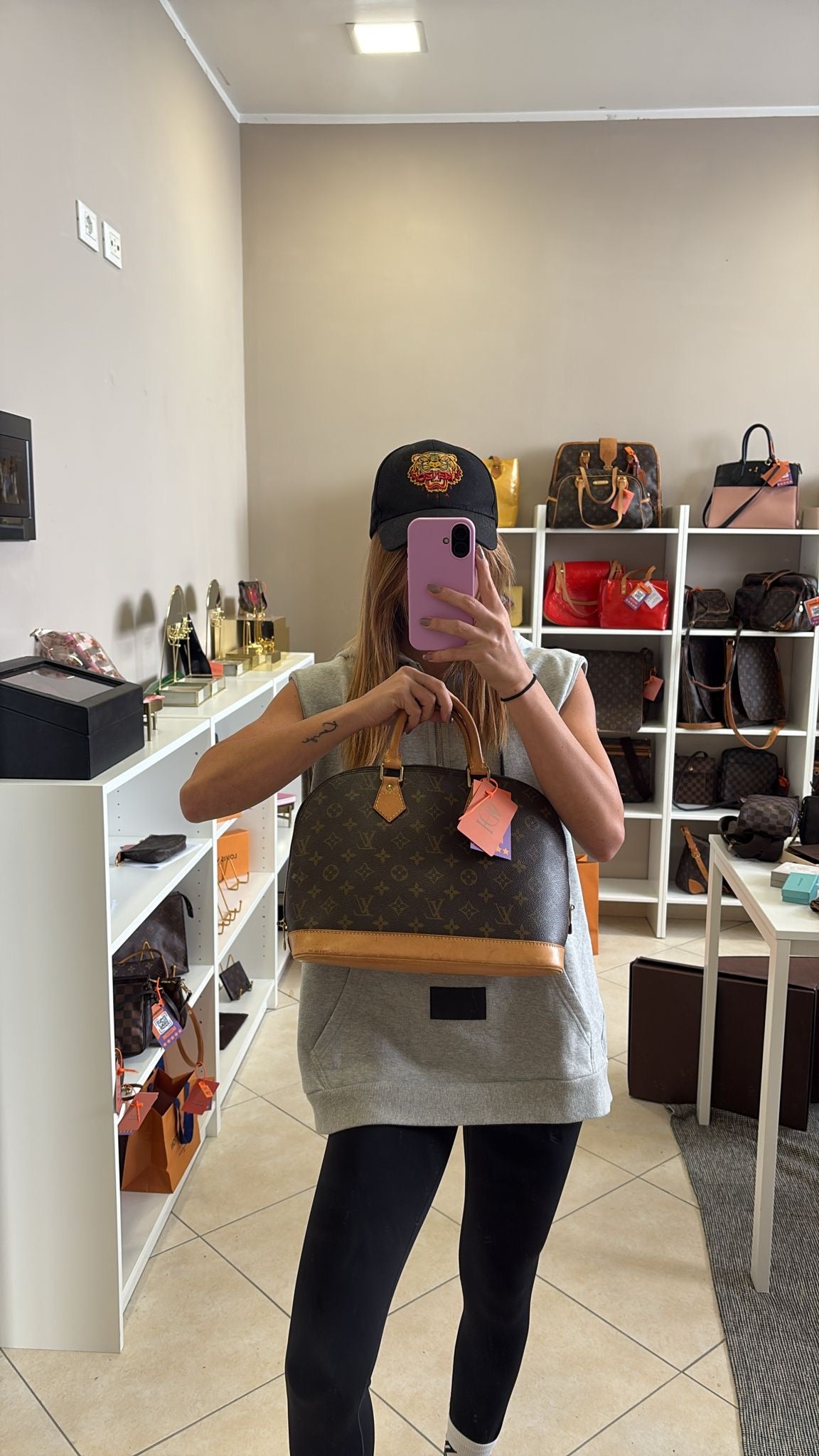 Louis Vuitton Alma