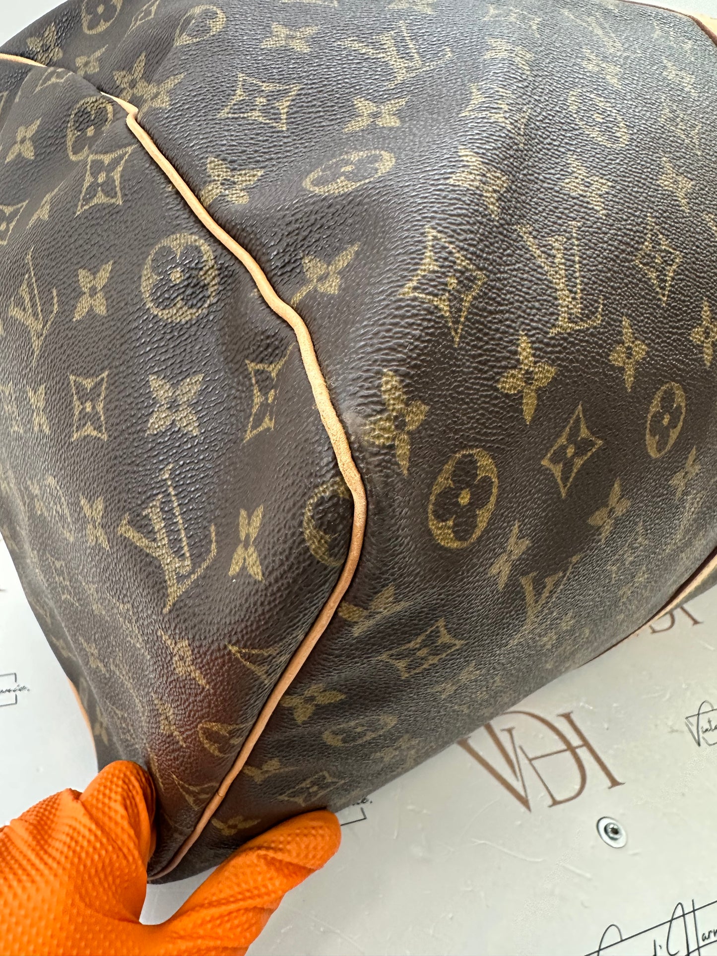 016938 - Louis Vuitton Keepall 60