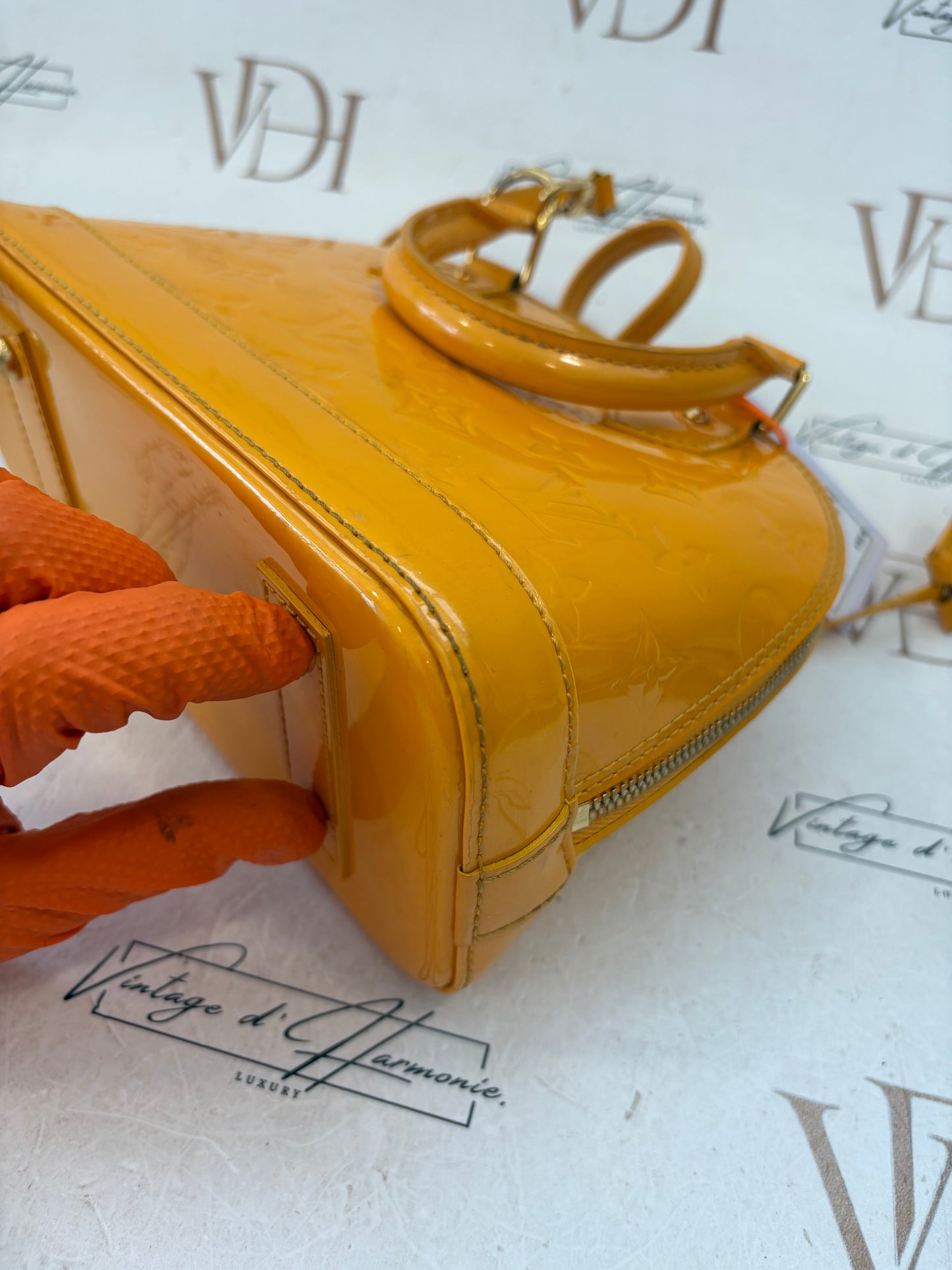 Louis Vuitton Alma BB