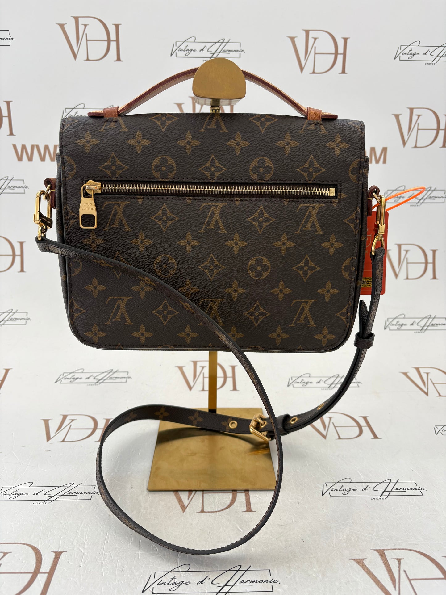 382831 - Louis Vuitton Metis