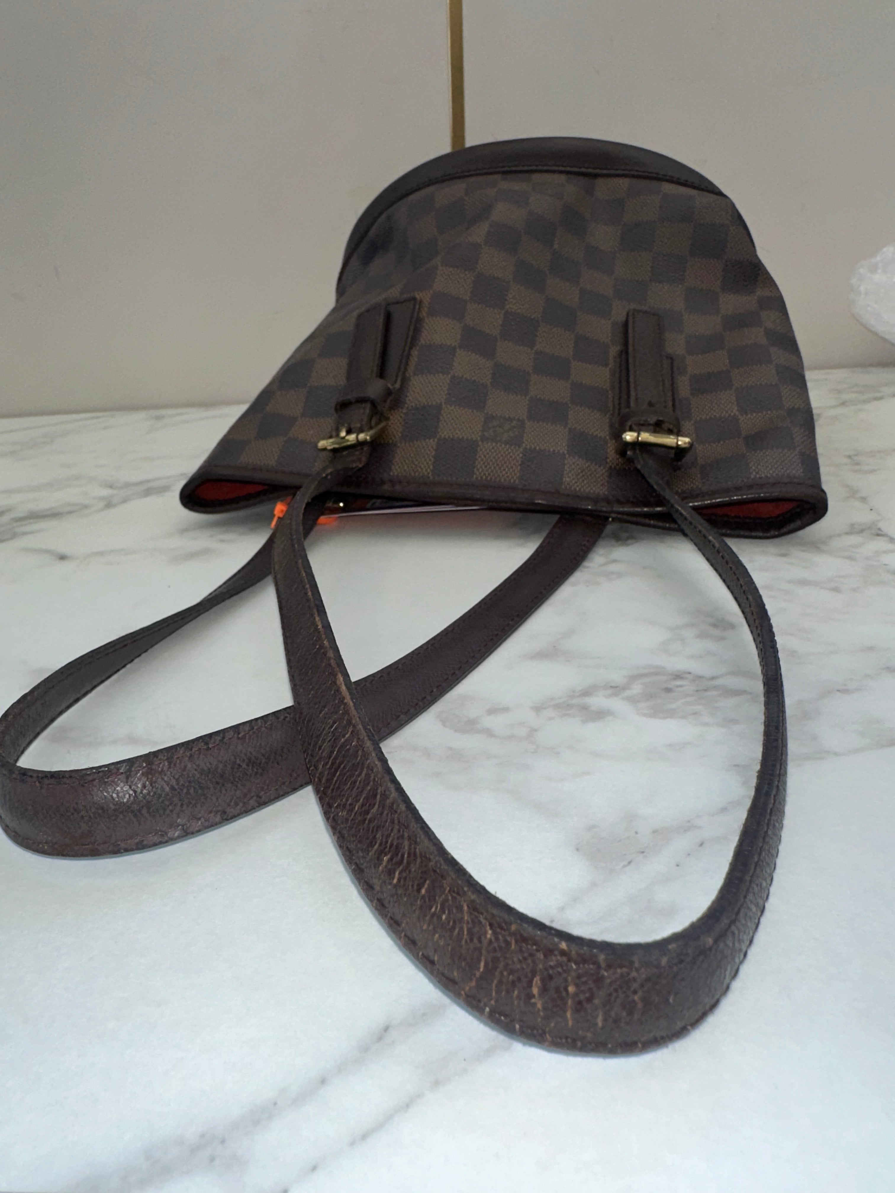 Louis Vuitton Marais