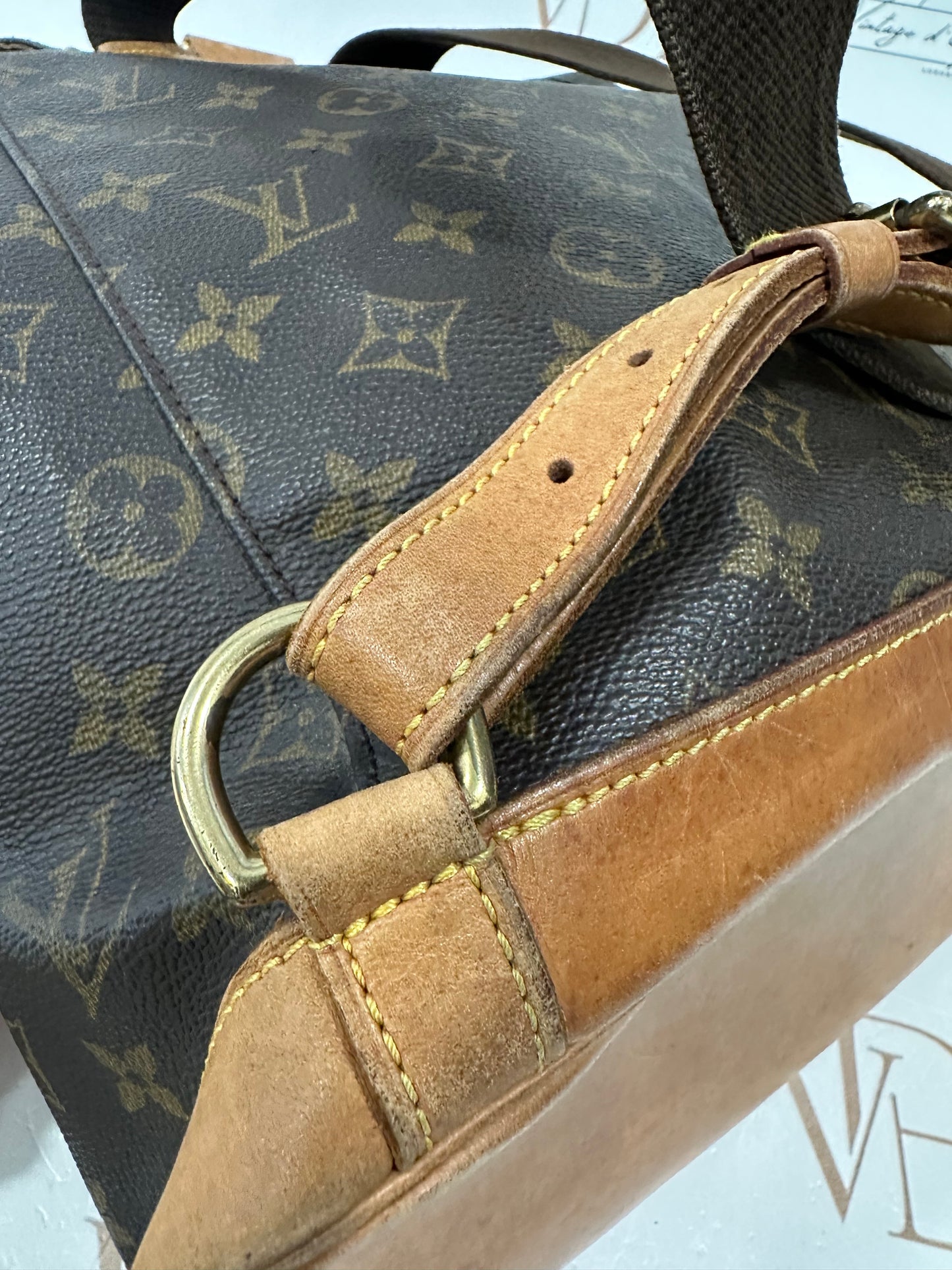 017793 - Louis Vuitton Montsouris GM