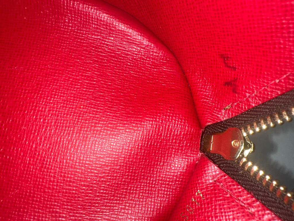 Louis Vuitton Damier Papillon 26