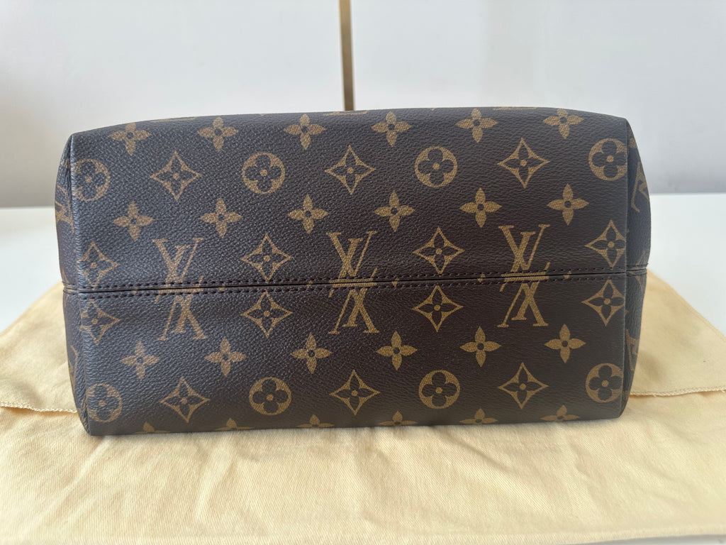 Louis Vuitton Lena