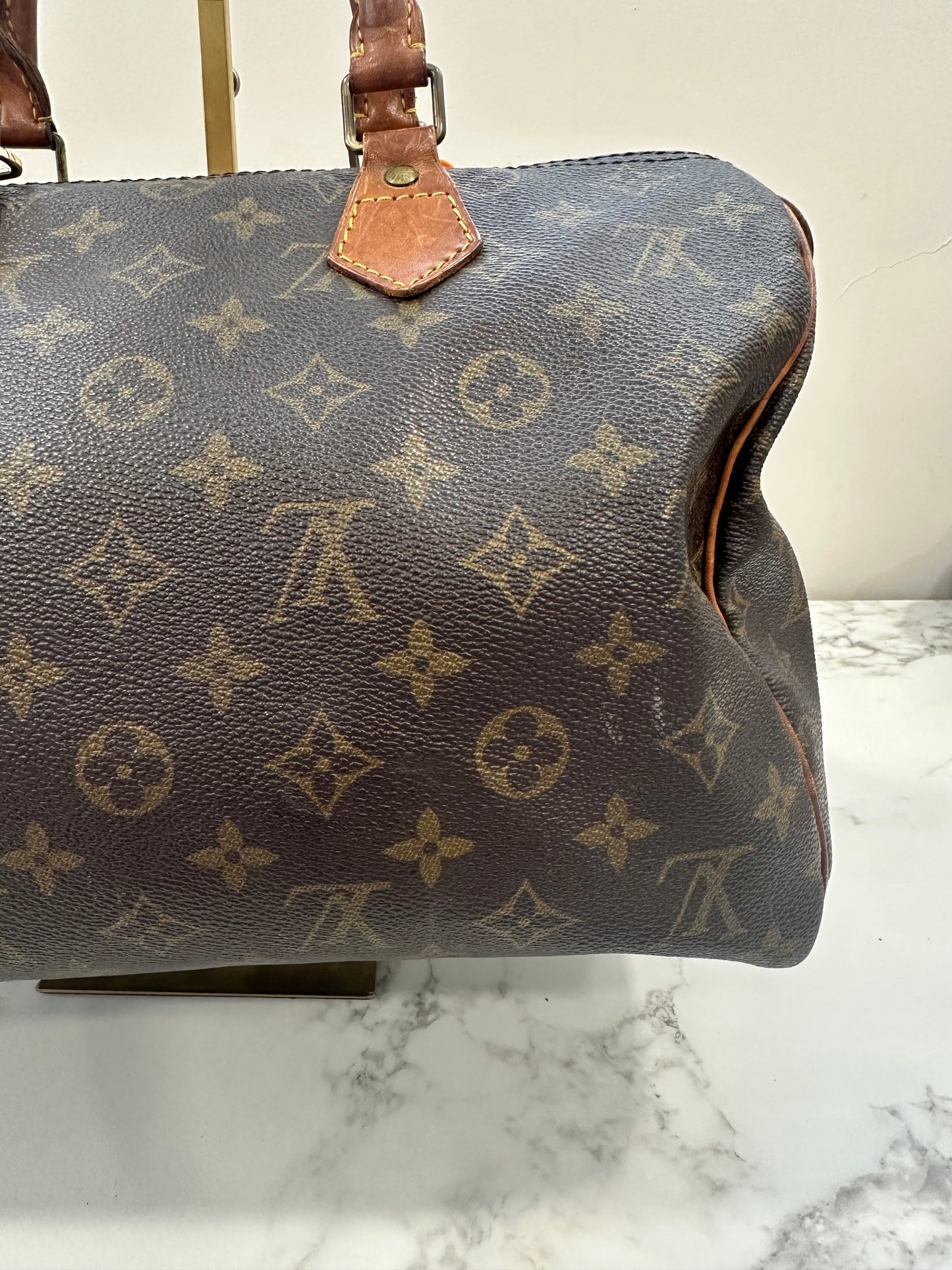 Louis Vuitton Speedy 30