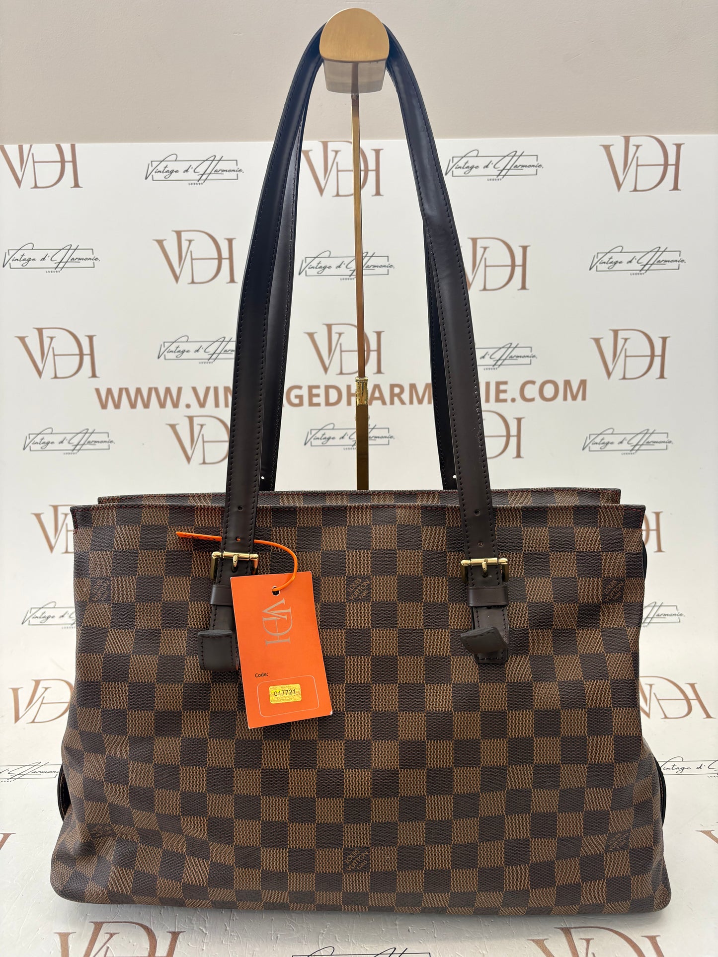 017721 - Louis Vuitton Chelsea