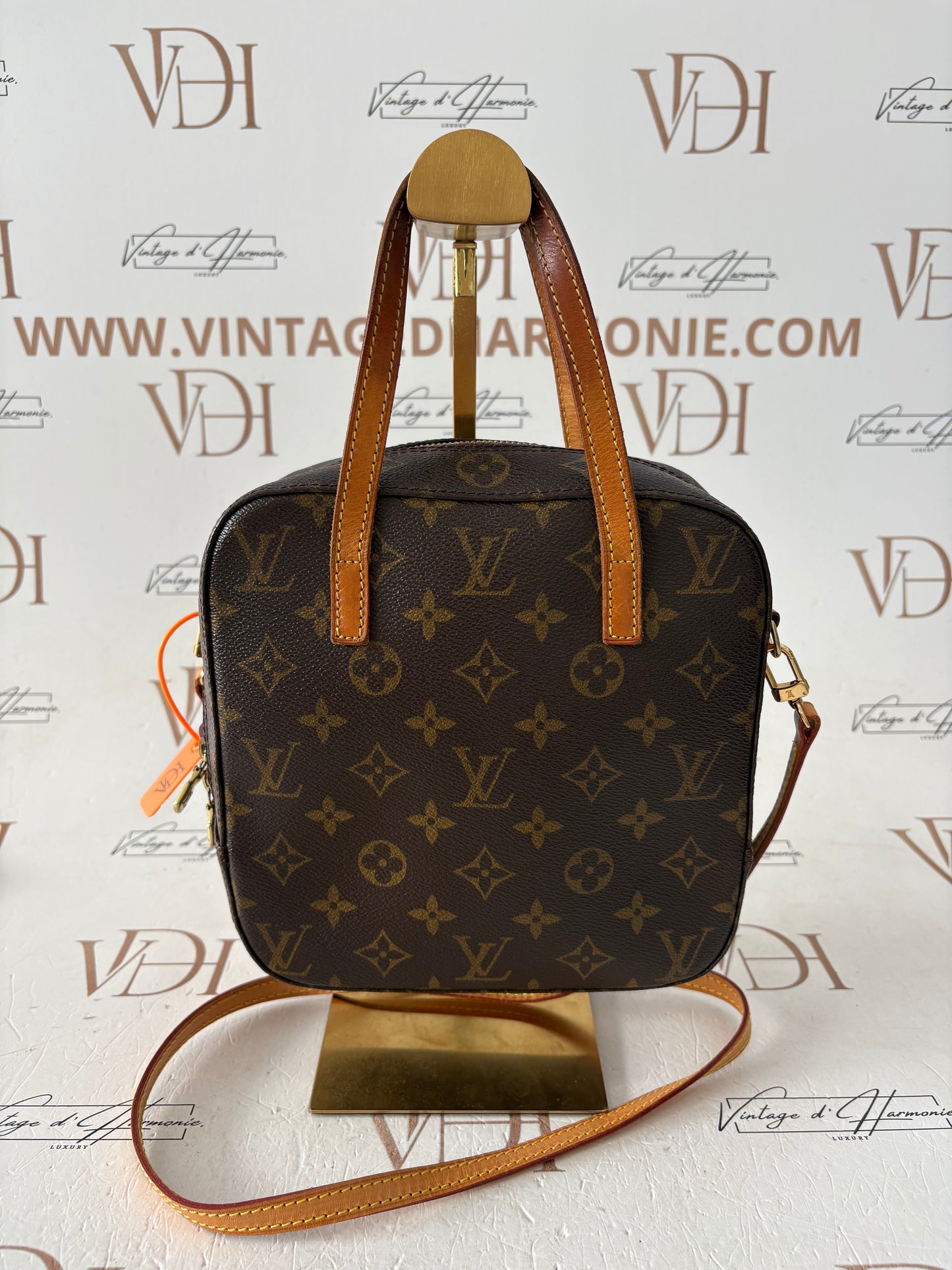 017065 - Louis Vuitton Spontini