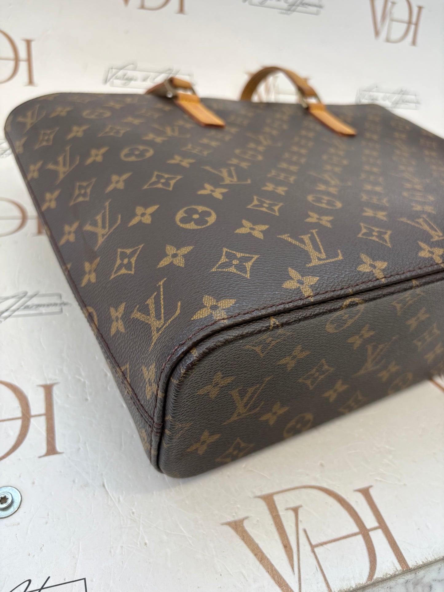 018770 - Louis Vuitton Luco