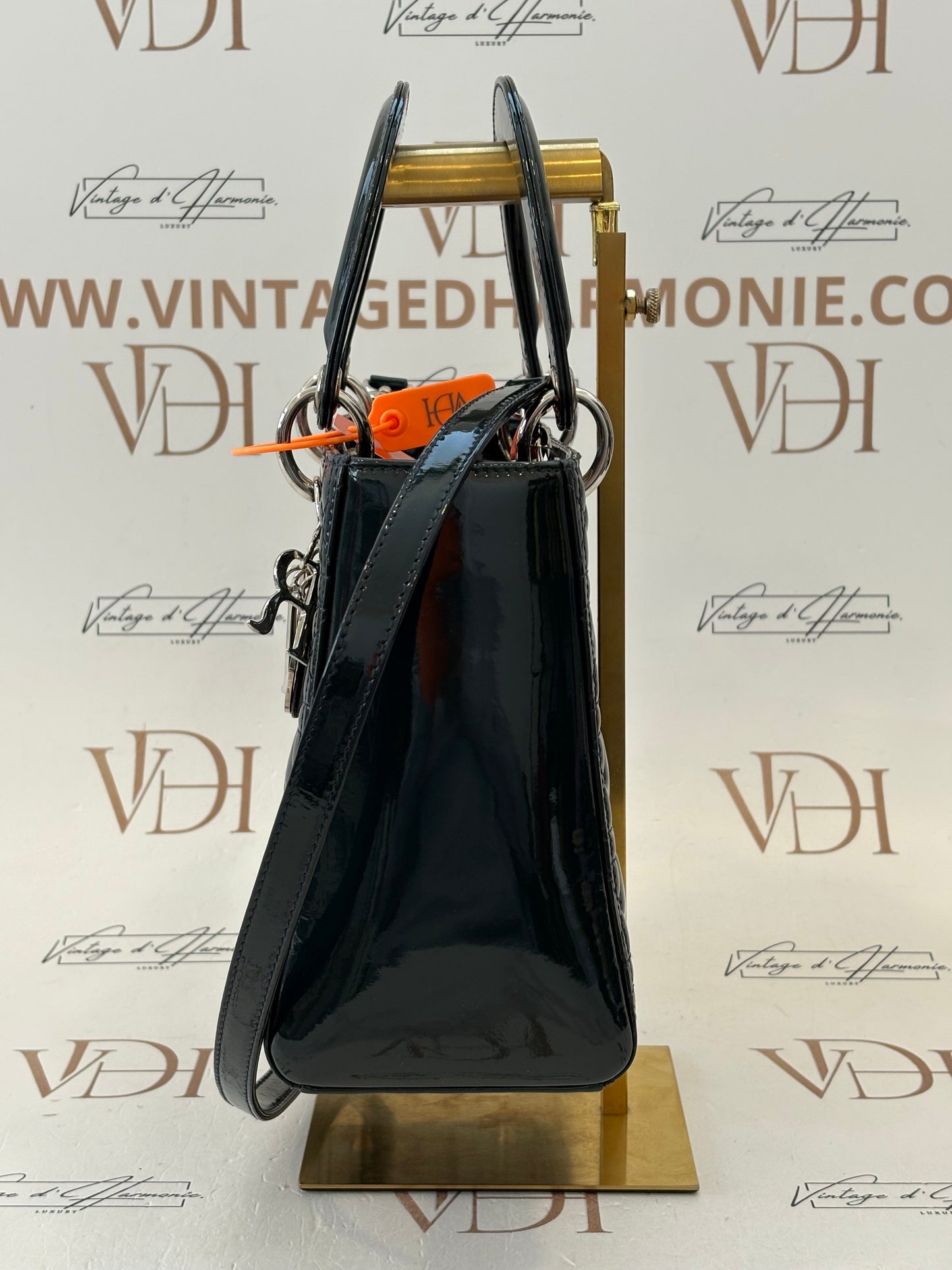 383668 - Dior Lady